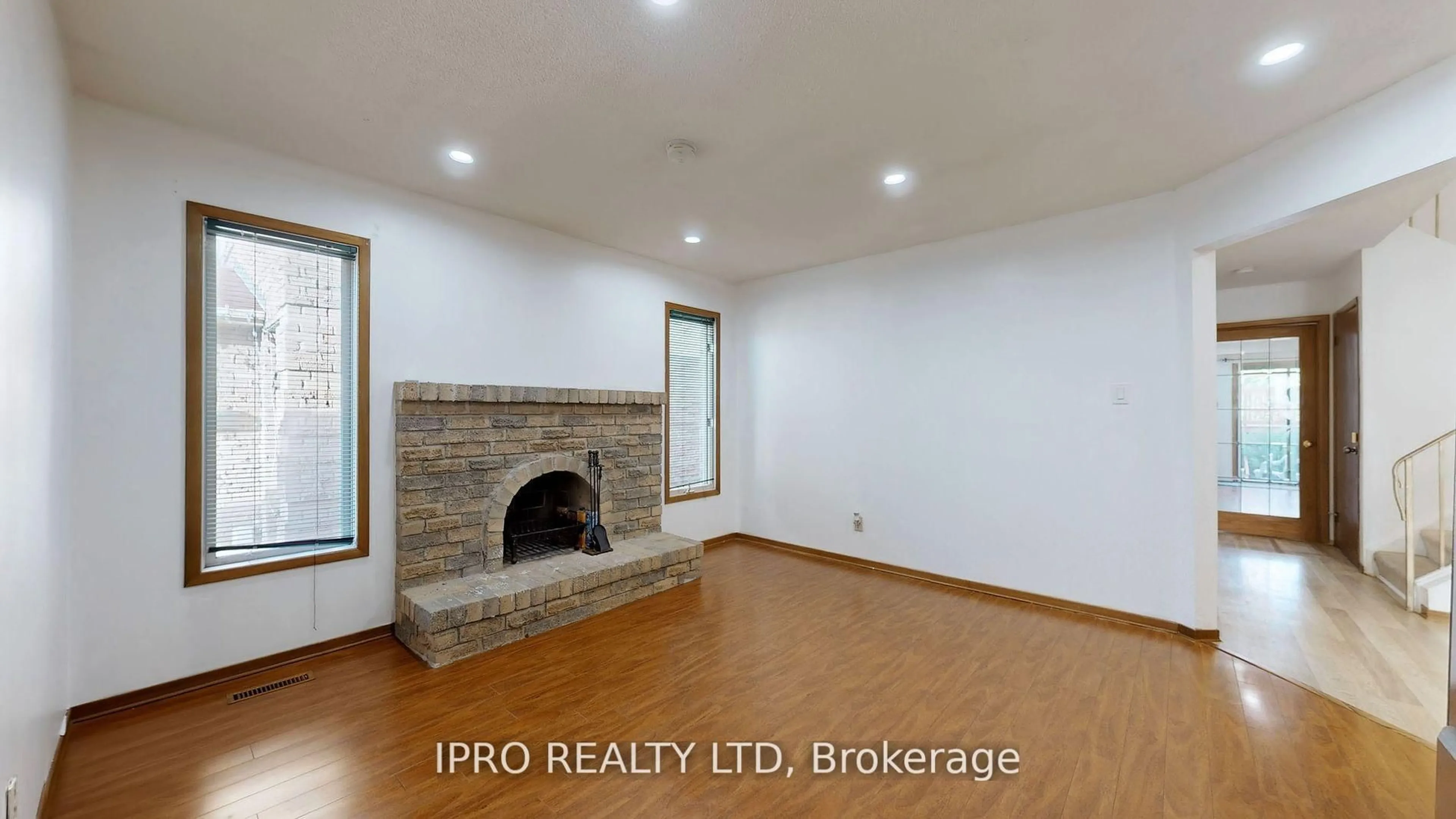 A pic of a room for 32 Dafoe Cres, Brampton Ontario L6Y 2L2