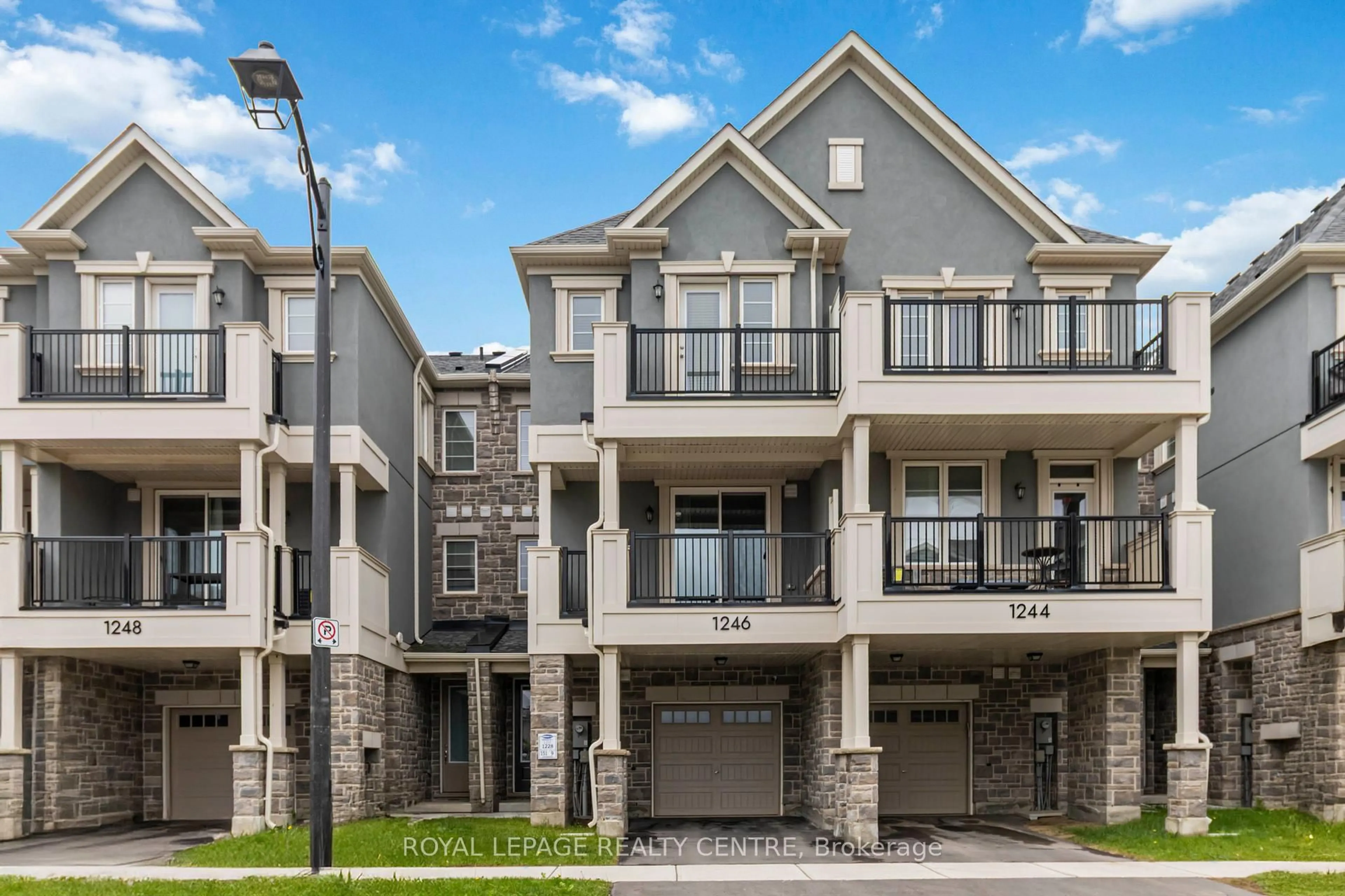 Unknown for 1246 Havelock Gdns, Milton Ontario L9E 1Y1