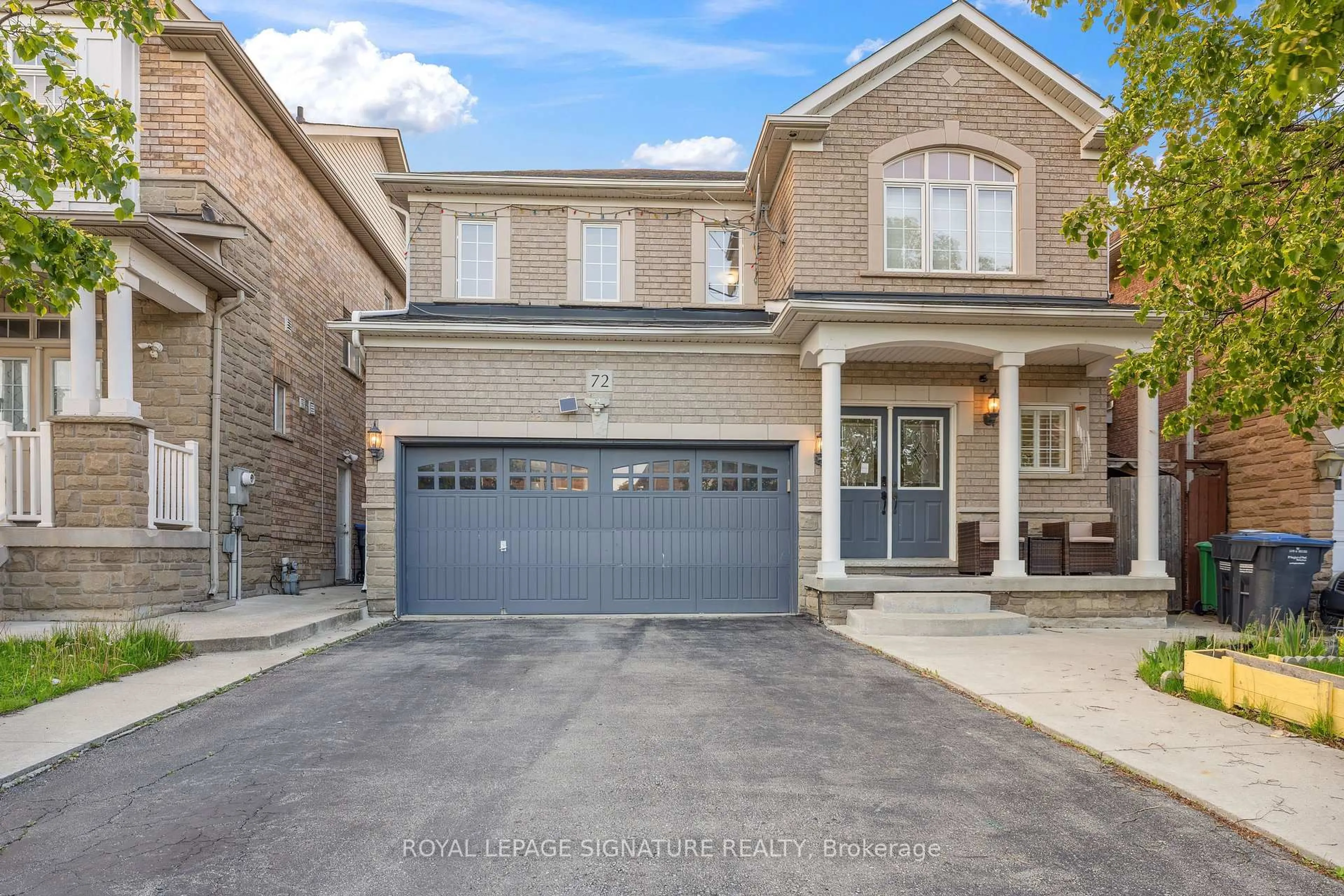 Home with brick exterior material, street for 72 Penbridge Circ, Brampton Ontario L7A 2R1