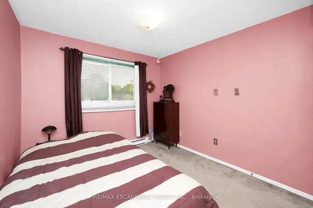 Additional property image - 5017 Pinedale Ave Unit 21