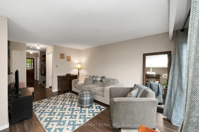 Additional property image - 5017 Pinedale Ave Unit 21