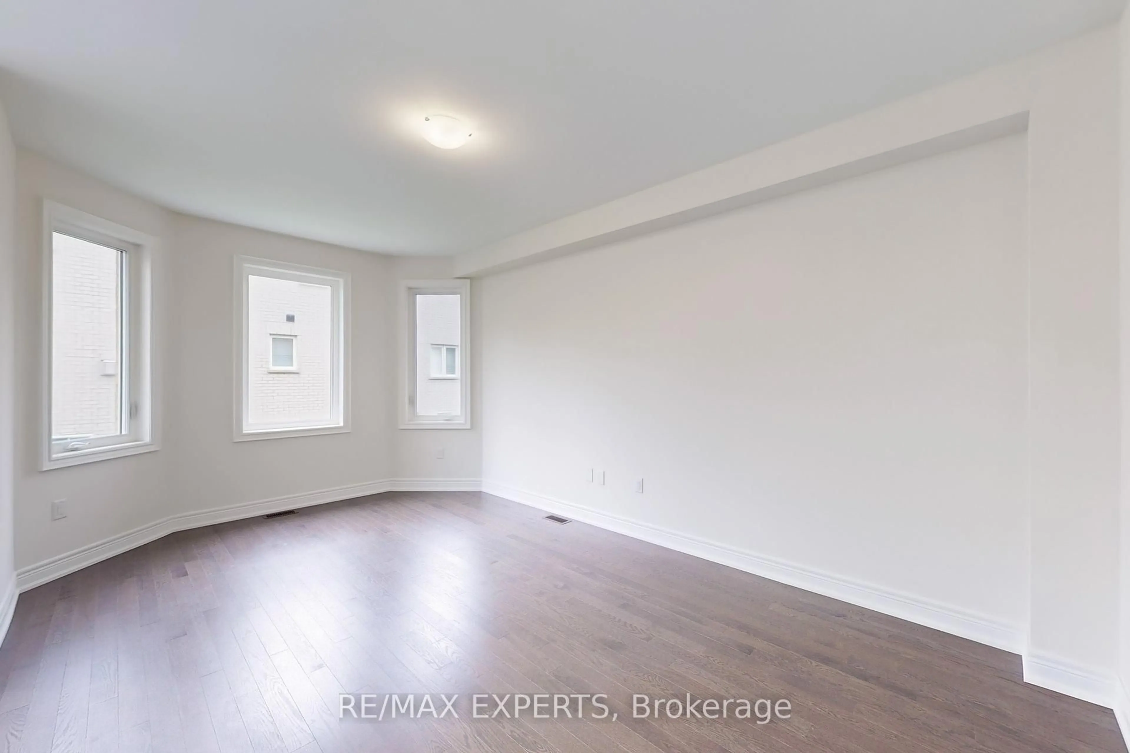 A pic of a room for 47 Grassbank Rd, Brampton Ontario L6R 4E3