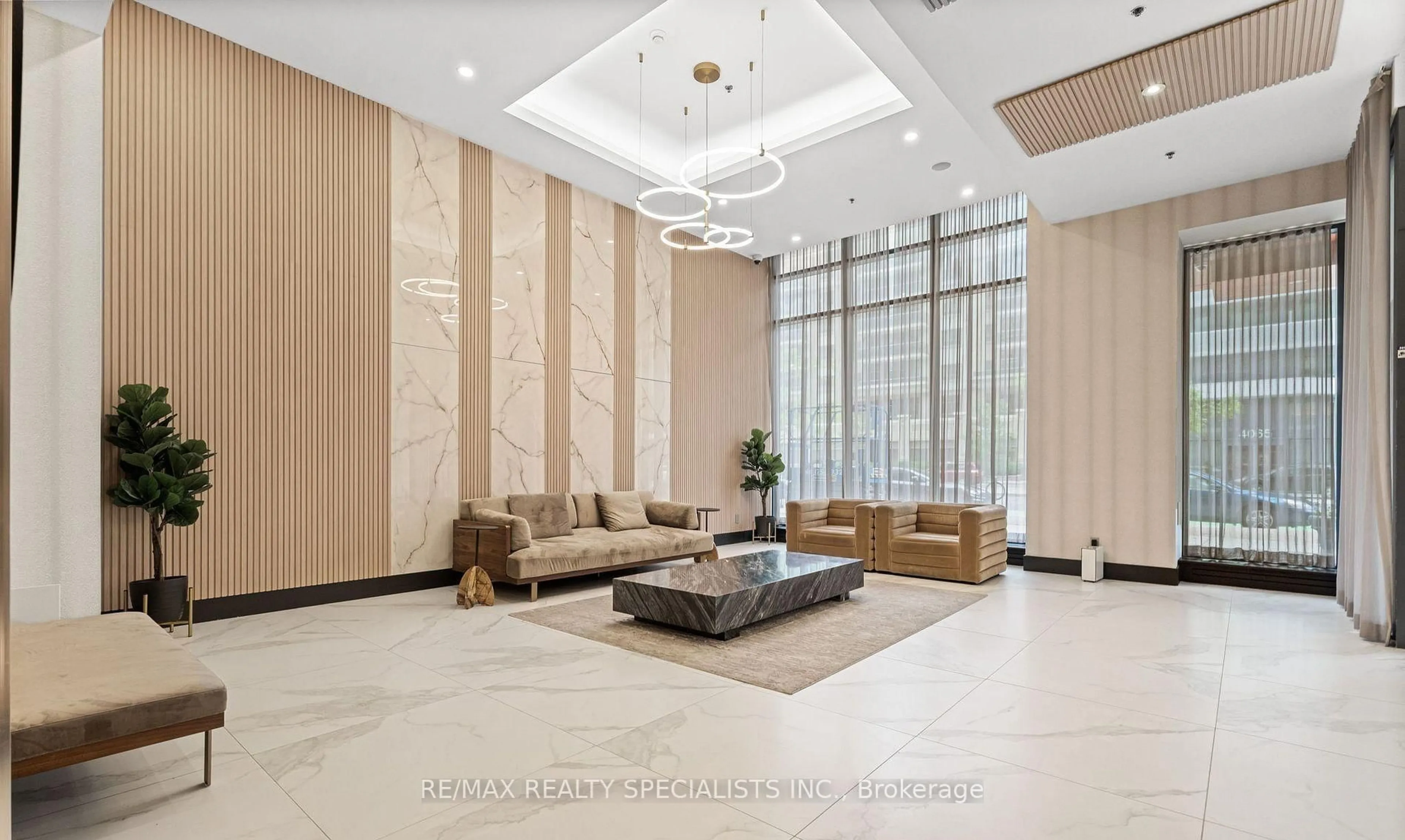 Lobby for 4070 CONFEDERATION Pkwy #1507, Mississauga Ontario L5B 0E9