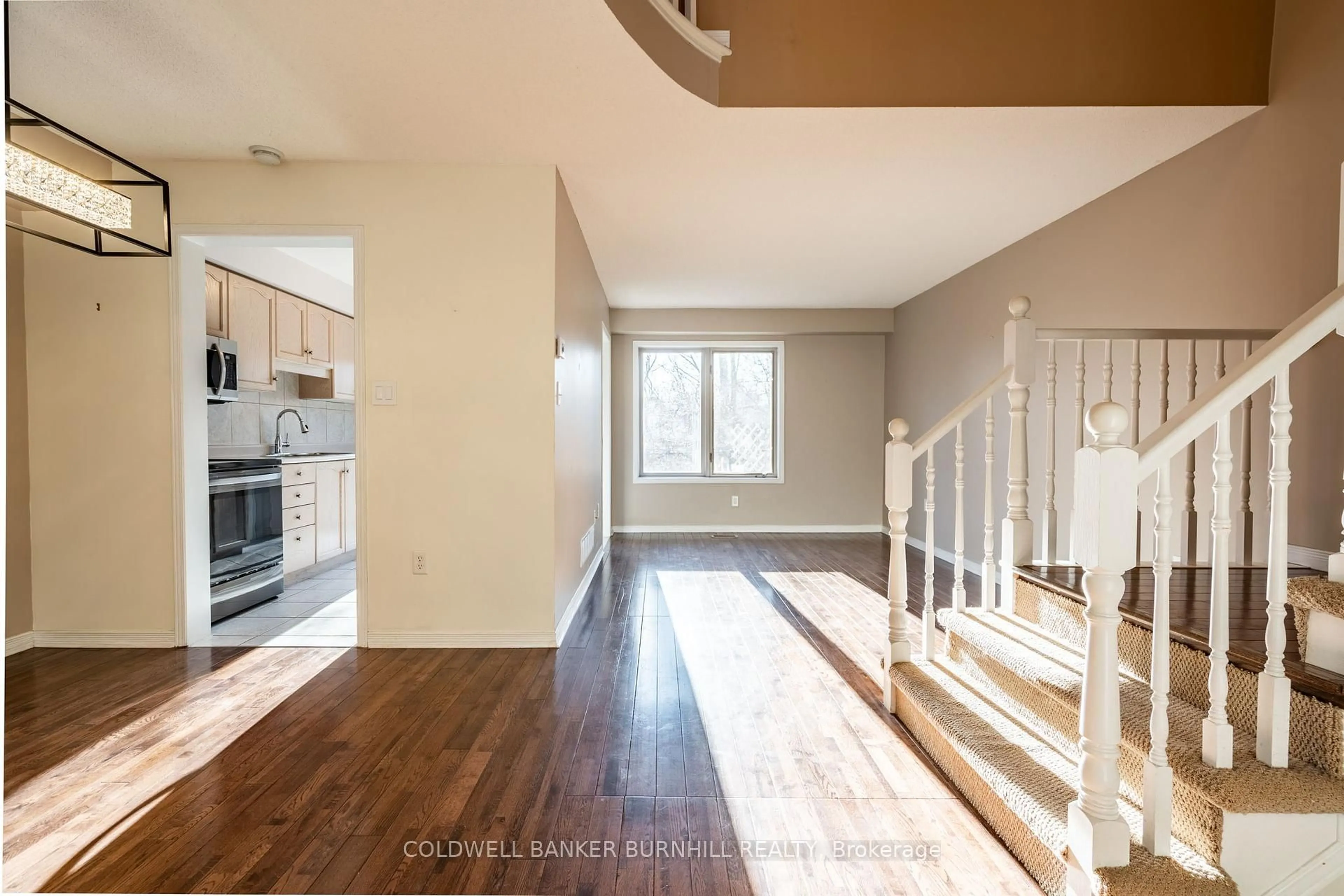 Unknown for 1276 SILVAN FOREST Dr #17, Burlington Ontario L7M 4V8