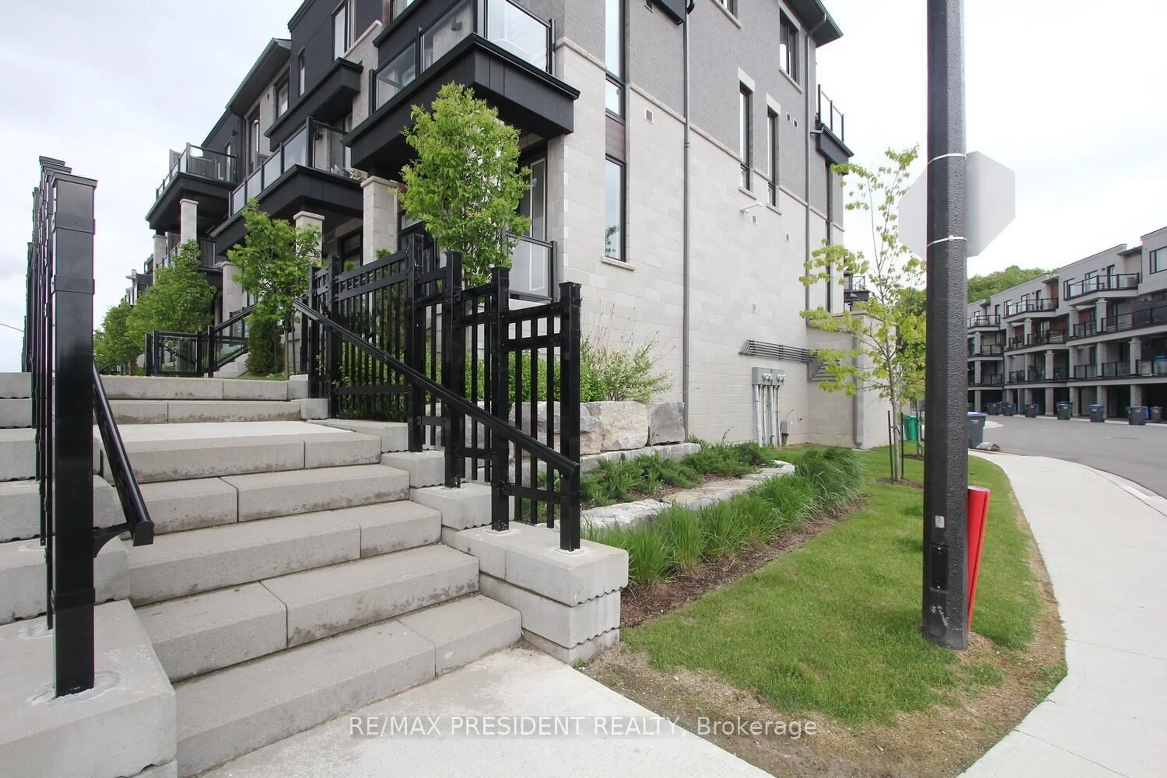 Unknown for 80 KNOTSBERRY Circ #69, Brampton Ontario L6Y 6G1