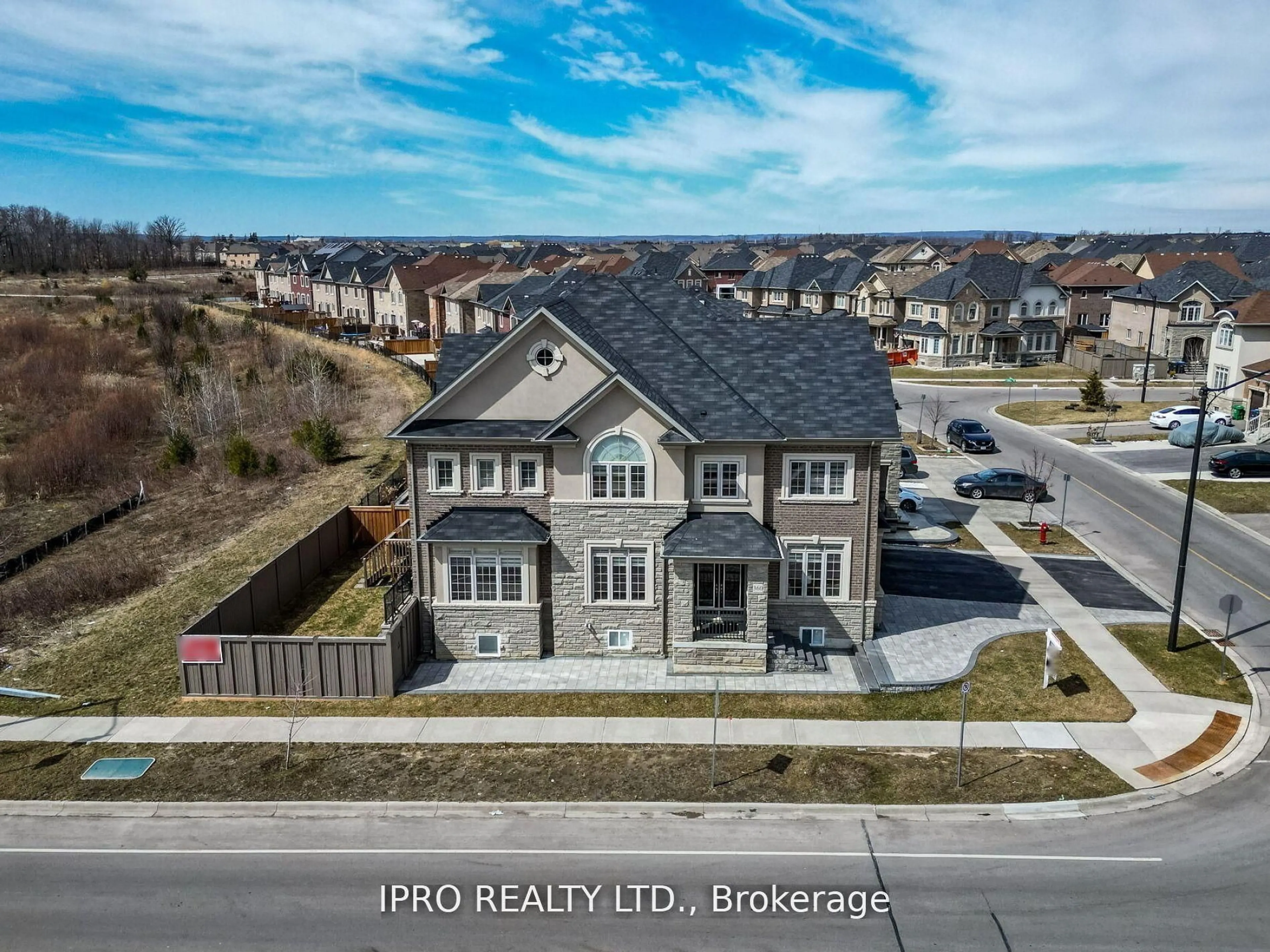 A pic from outside/outdoor area/front of a property/back of a property/a pic from drone, street for 360 Remembrance Rd, Brampton Ontario L7A 4X8