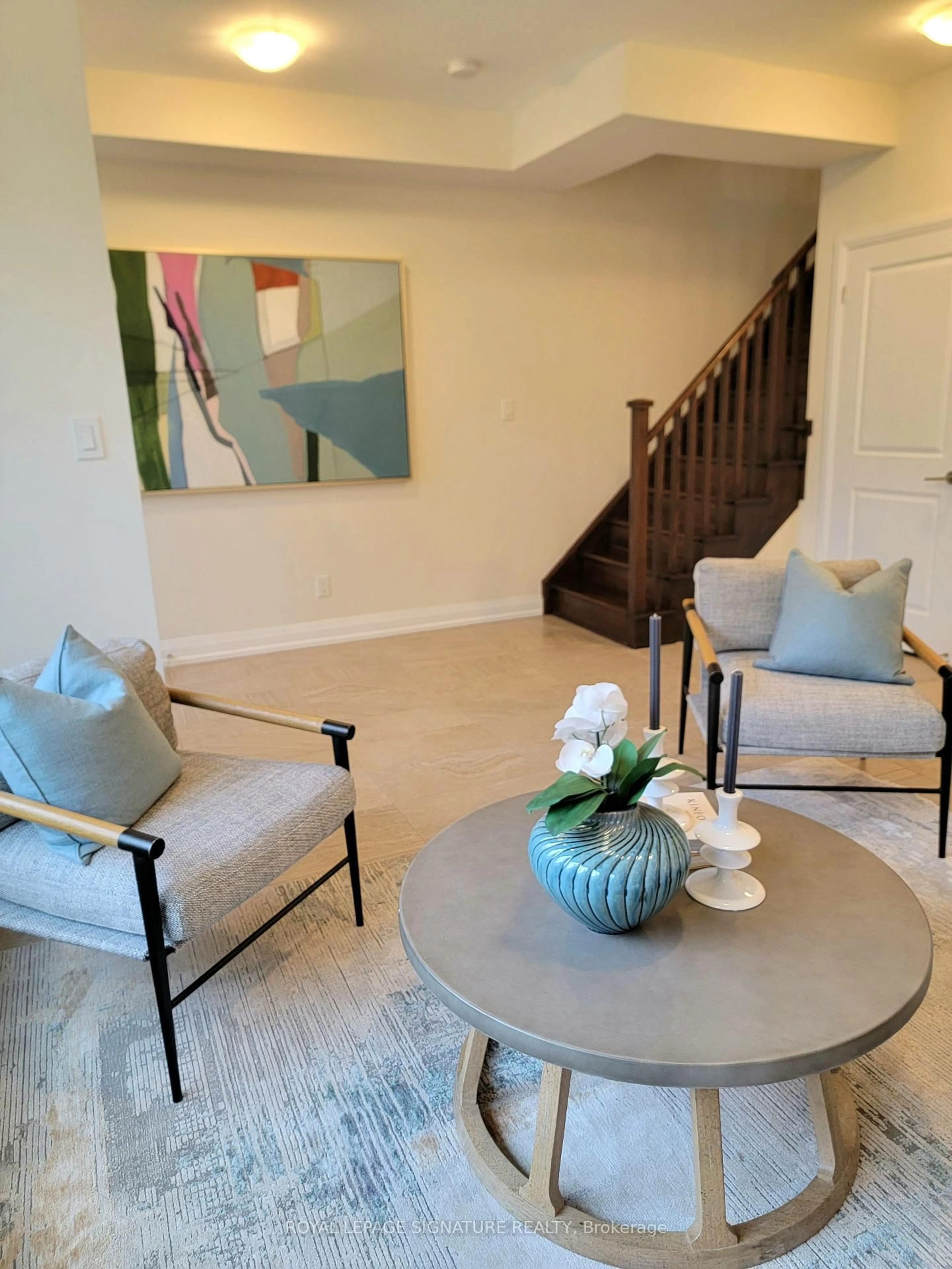 Living room with furniture, unknown for 130 Little Creek Rd #2, Mississauga Ontario L5R 1P8