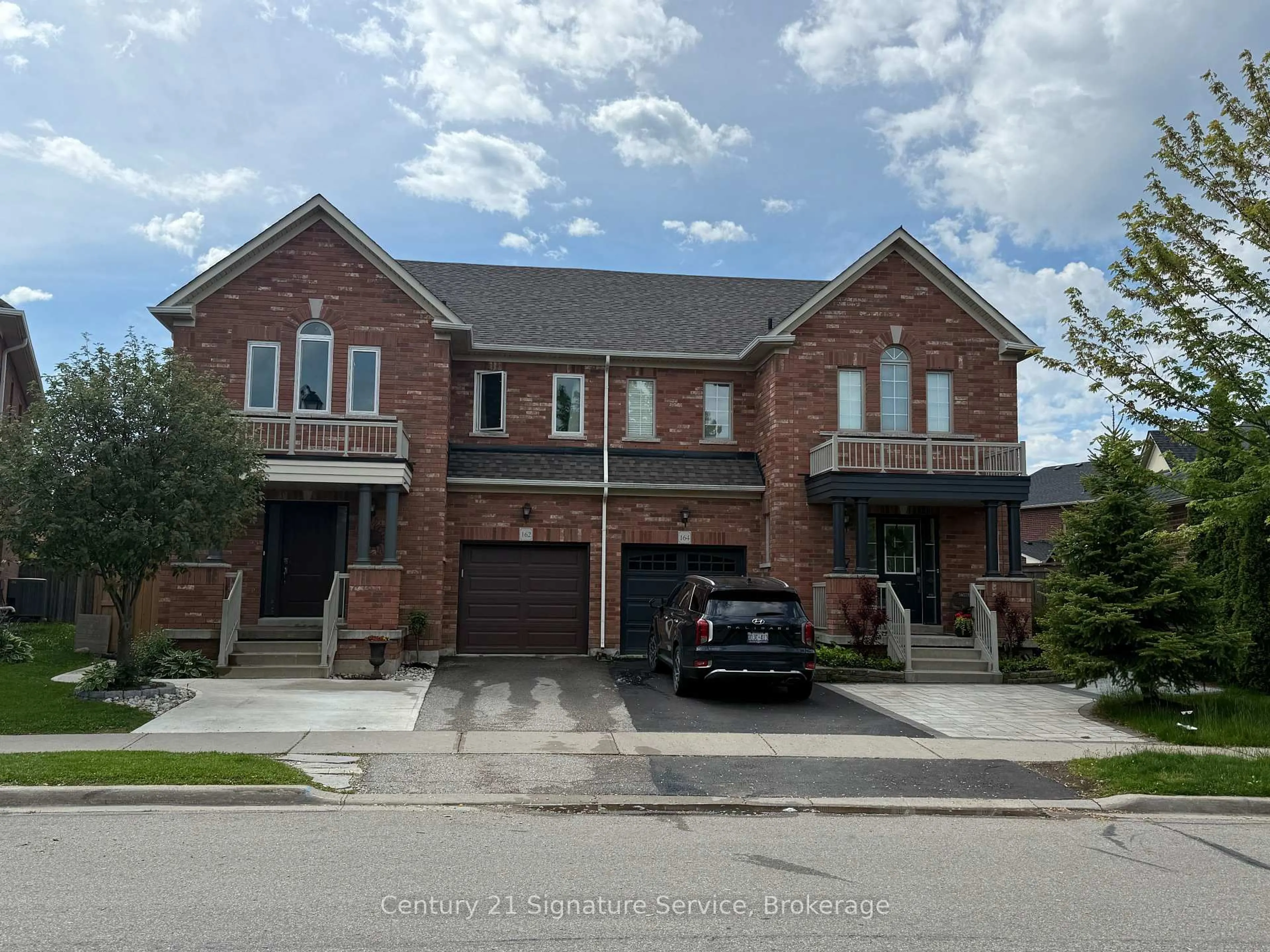 Home with brick exterior material, street for 162 Lavery Hts, Milton Ontario L9T 0V4