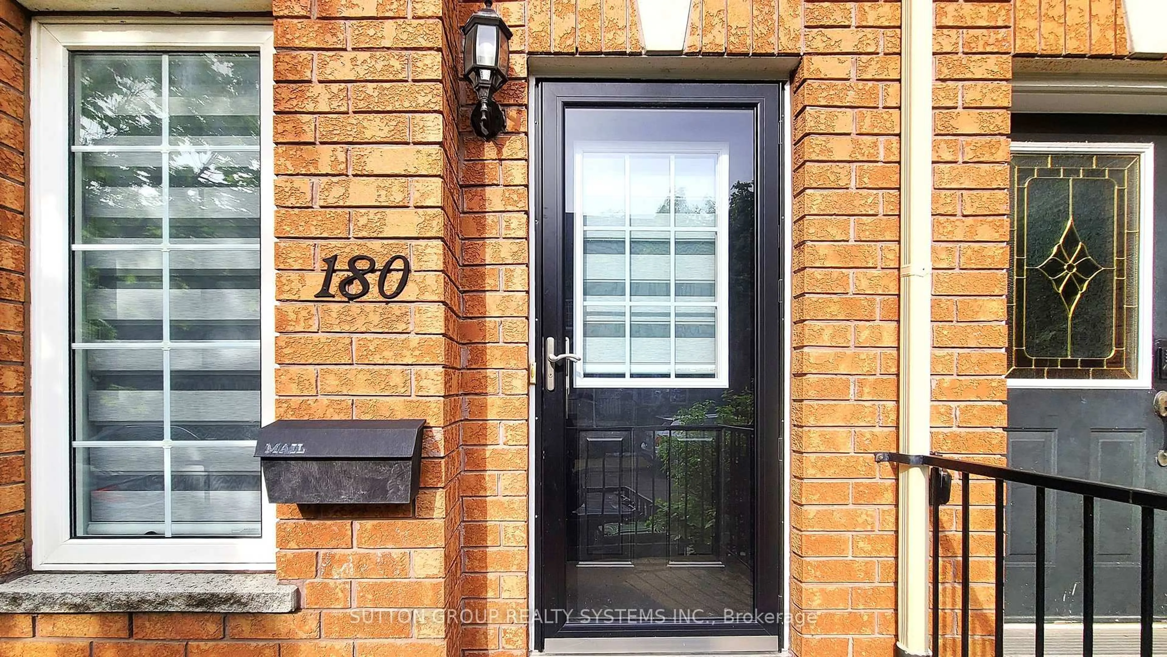 Unknown for 180 Rankin Cres, Toronto Ontario M6P 4H9