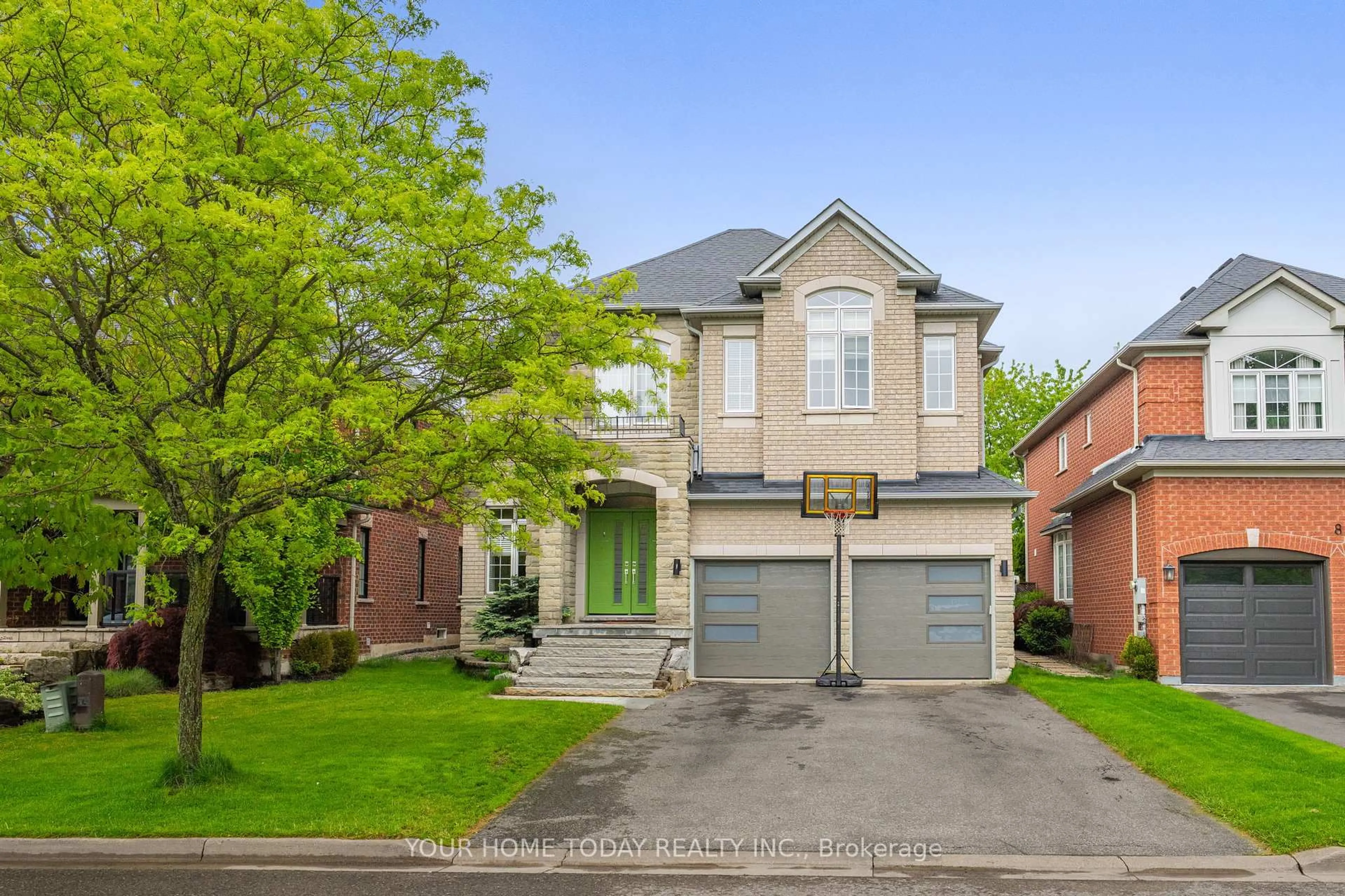 Home with brick exterior material, street for 6 Stonebrook Cres, Halton Hills Ontario L7G 6E4