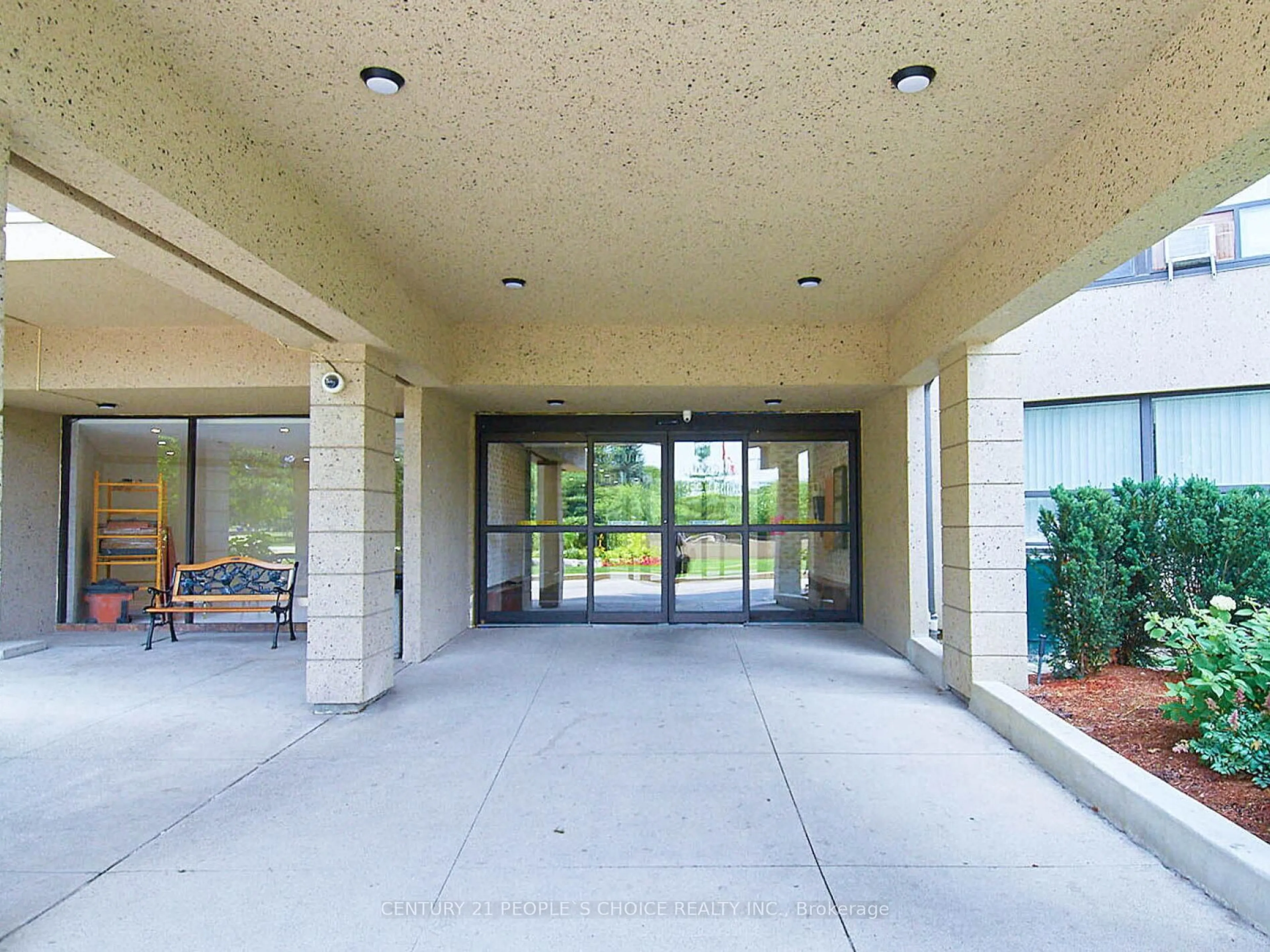 Indoor foyer for 451 The West Mall N/A #908, Toronto Ontario M9C 1G1