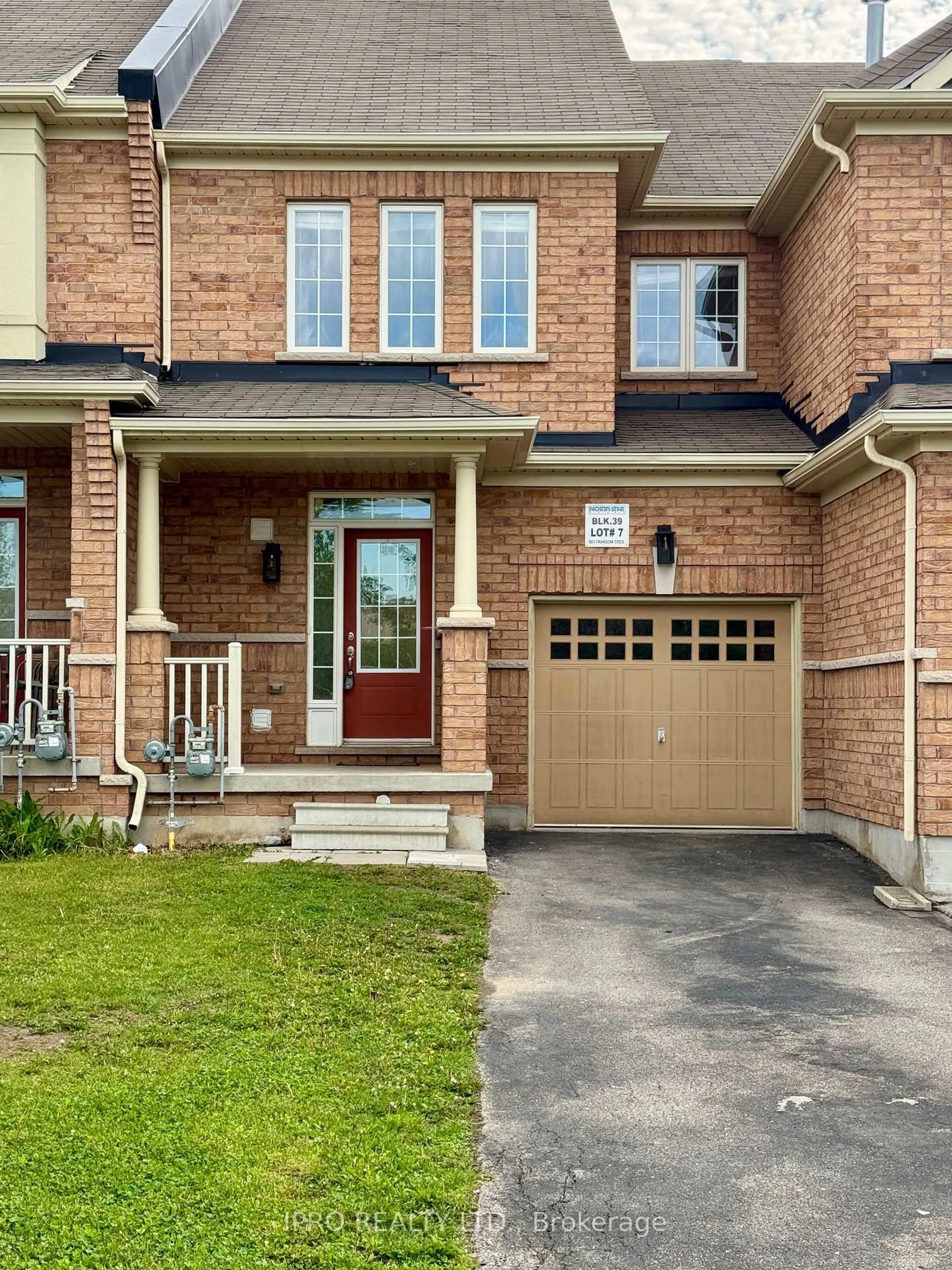 Home with brick exterior material, street for 893 Transom Cres, Milton Ontario L9T 8K4