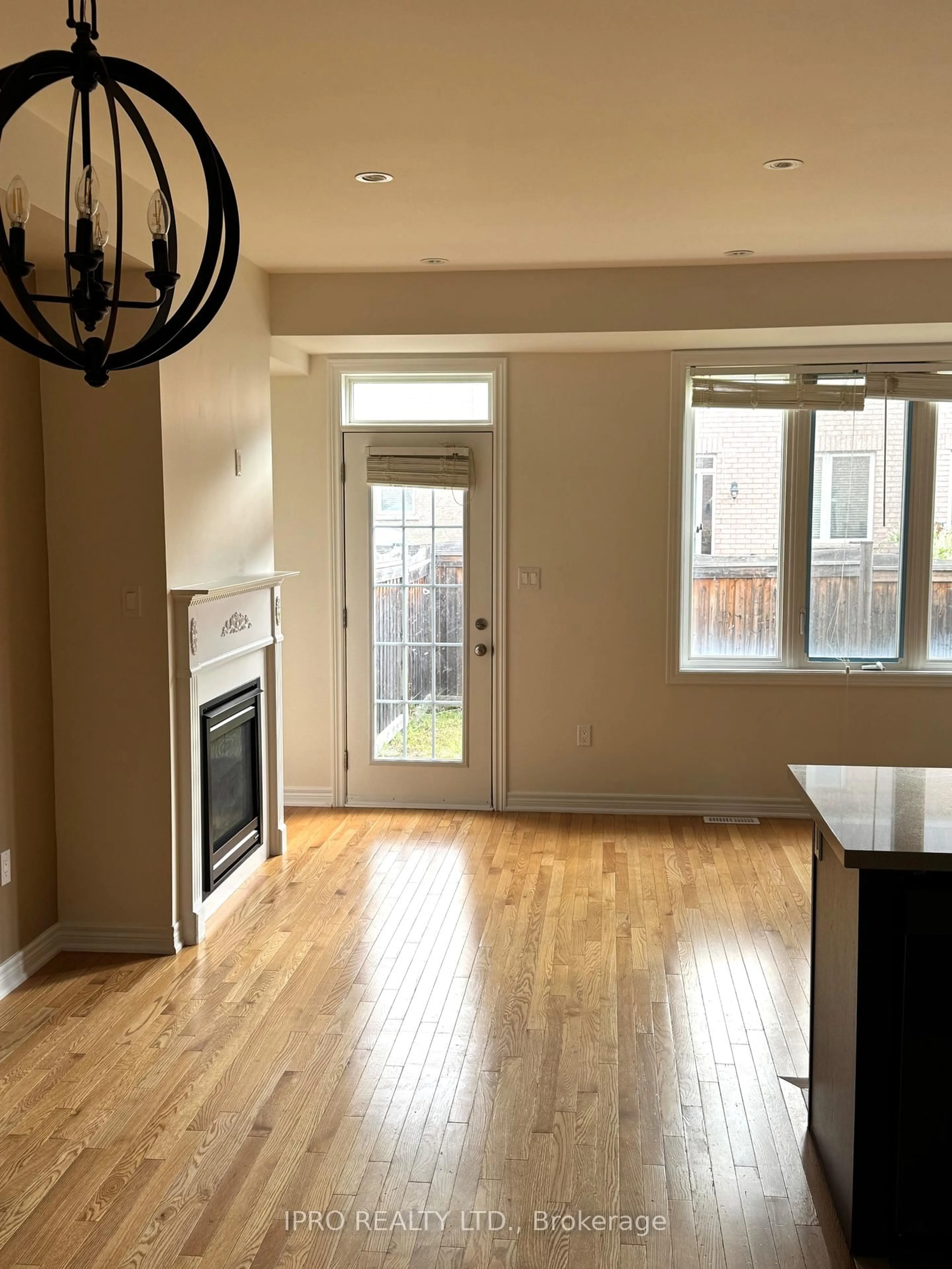 A pic of a room for 893 Transom Cres, Milton Ontario L9T 8K4