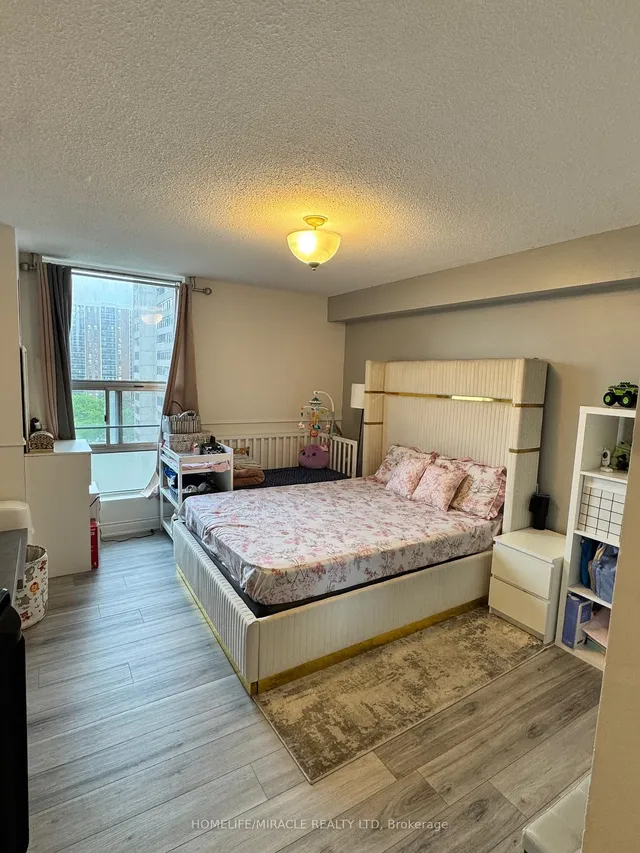 Additional property image - 25 Kensington Rd Unit 809