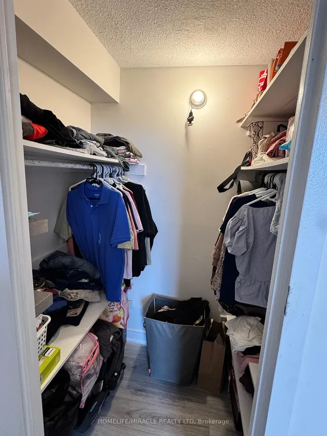 Additional property image - 25 Kensington Rd Unit 809