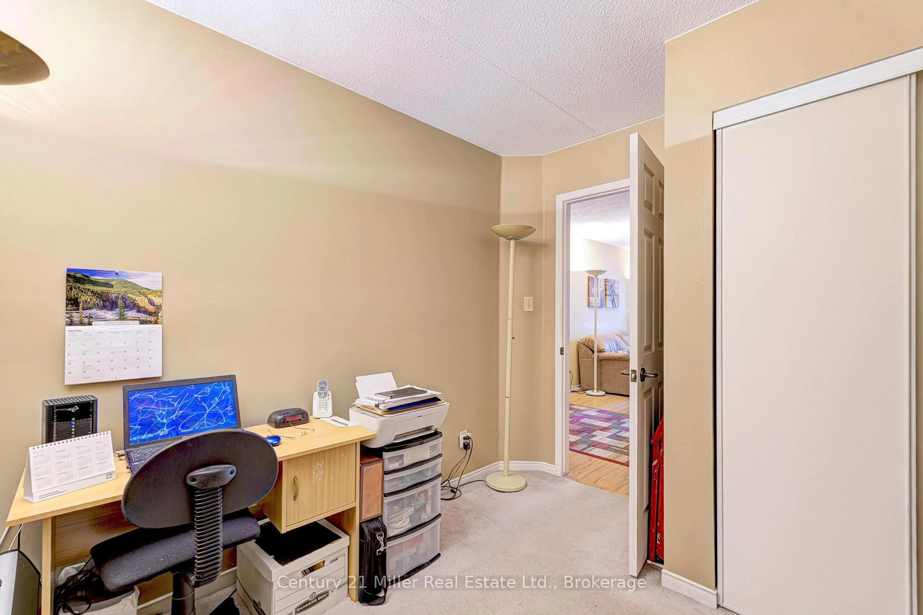 A pic of a room for 2010 Cleaver Ave #205, Burlington Ontario L7M 4C1