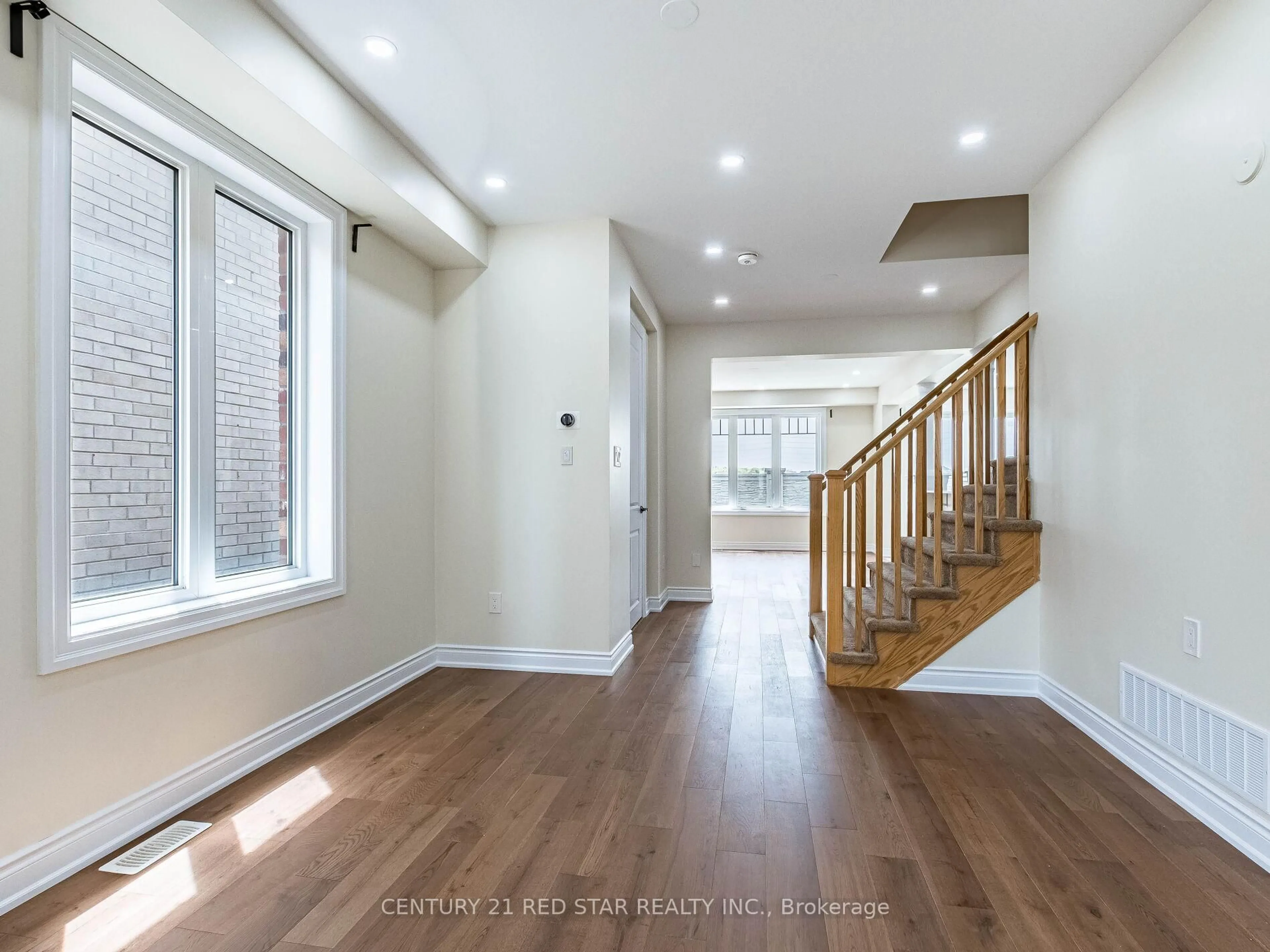 Unknown for 60 Callandar Rd, Brampton Ontario L7A 4T8
