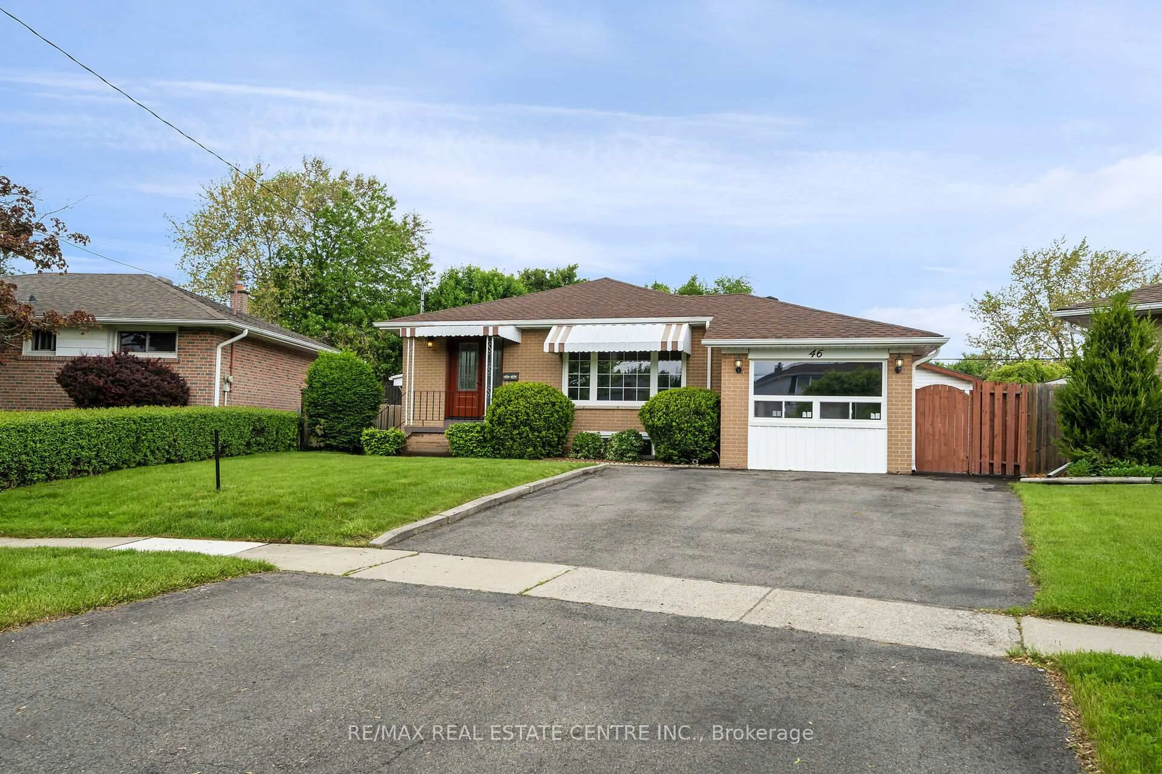 Unknown for 46 Moultrey Cres, Halton Hills Ontario L7G 4N5