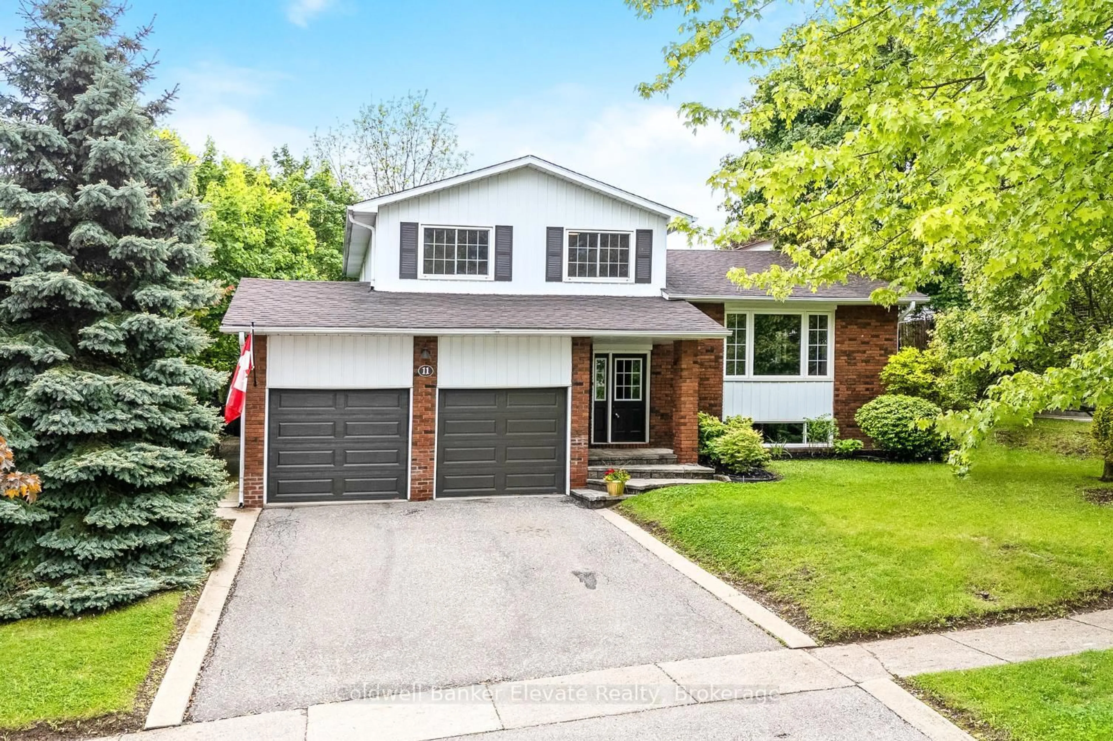Home with brick exterior material, street for 11 Hillside Dr, Halton Hills Ontario L7G 4W2