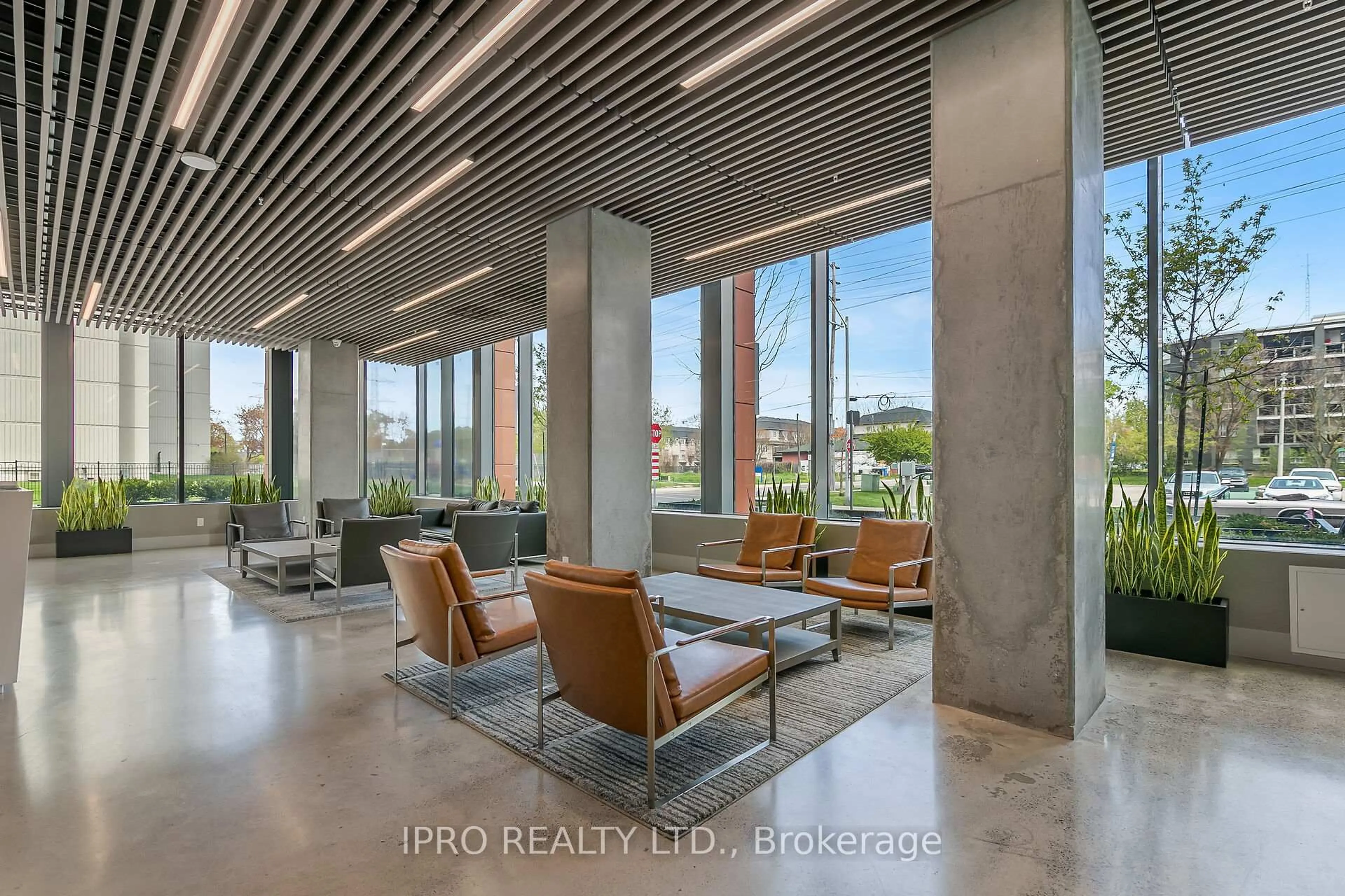Lobby for 500 Brock Ave #2002, Burlington Ontario L7S 0A5