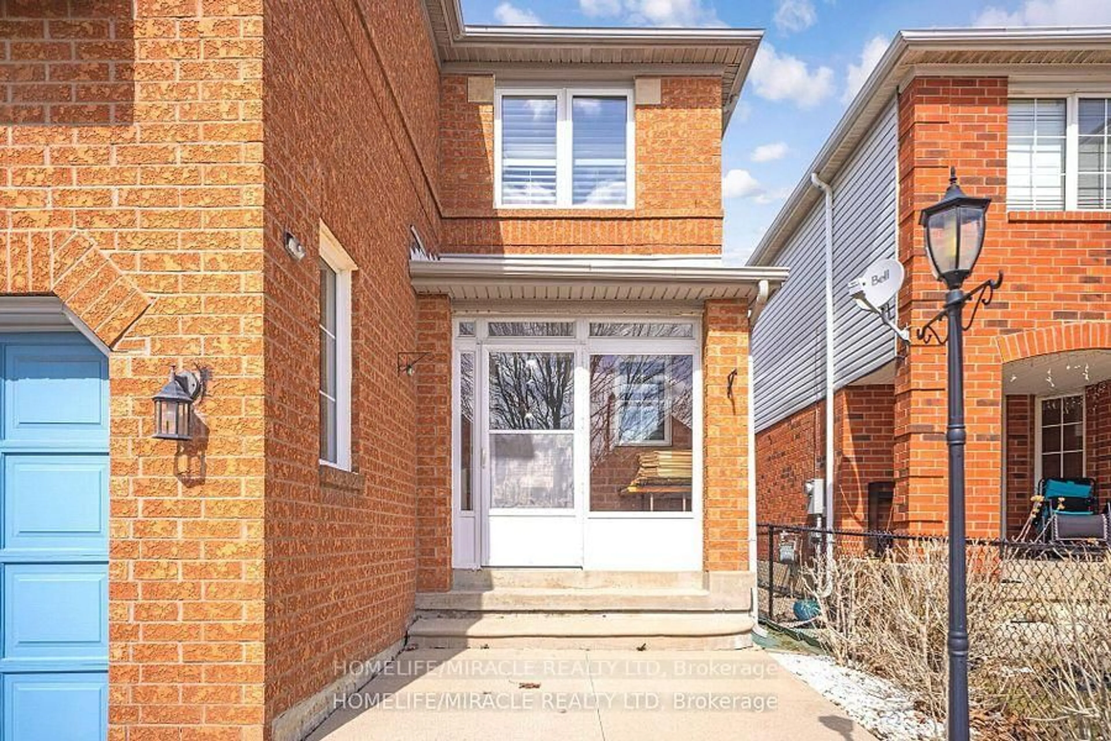 Home with brick exterior material, street for 31 Larkspur N/A, Brampton Ontario L6R 1W8