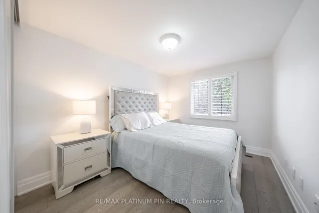 Additional property image - 1855 Maple Ridge Dr Unit 33