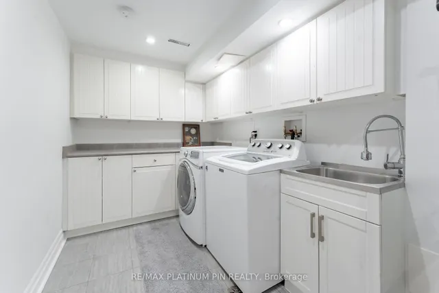 Additional property image - 1855 Maple Ridge Dr Unit 33