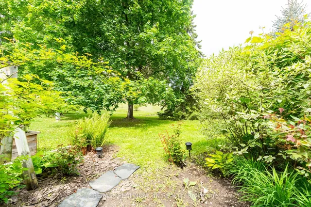 Additional property image - 1855 Maple Ridge Dr Unit 33