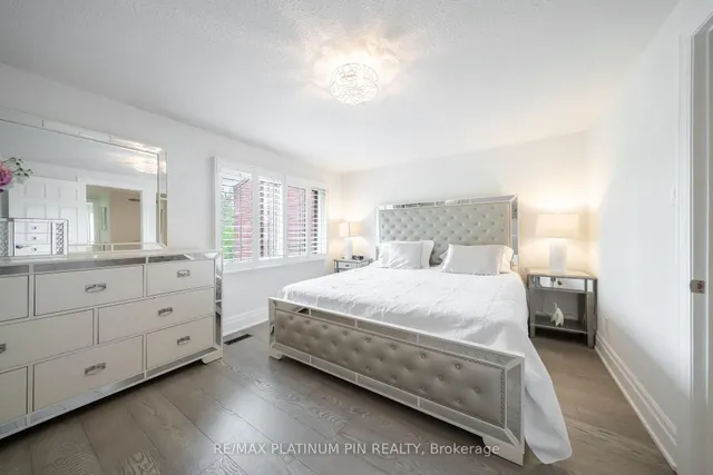 Additional property image - 1855 Maple Ridge Dr Unit 33