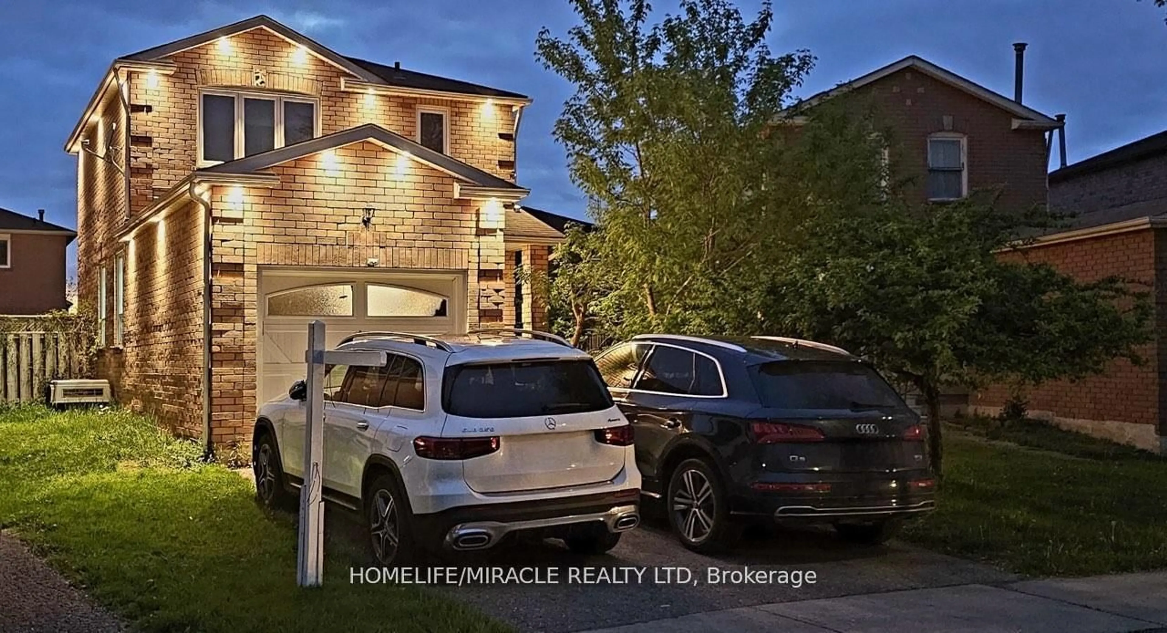 Home with brick exterior material, street for 59 Faywood Dr, Brampton Ontario L6Y 4M1