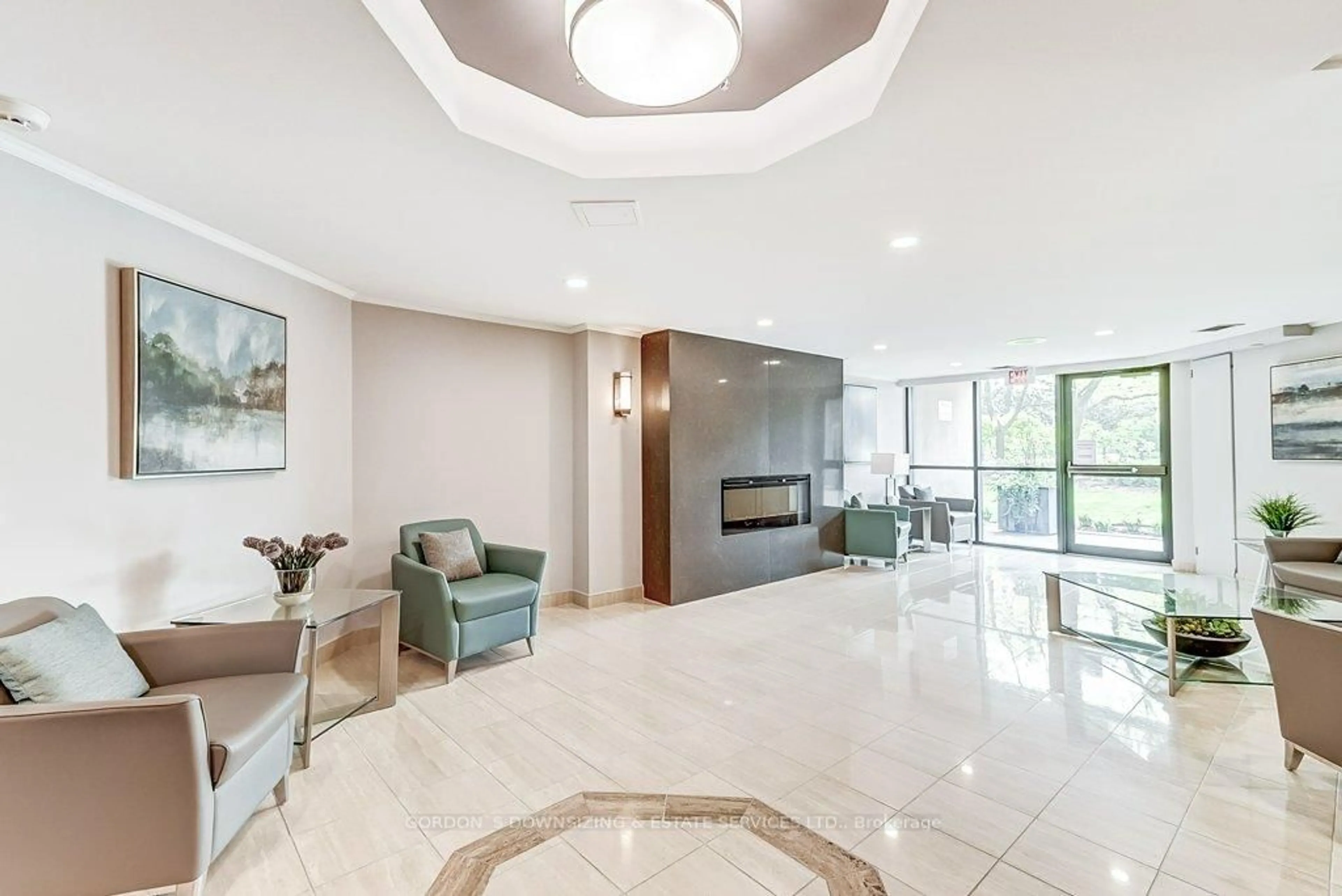 Indoor foyer for 95 La Rose Ave #1008, Toronto Ontario M9P 3T2