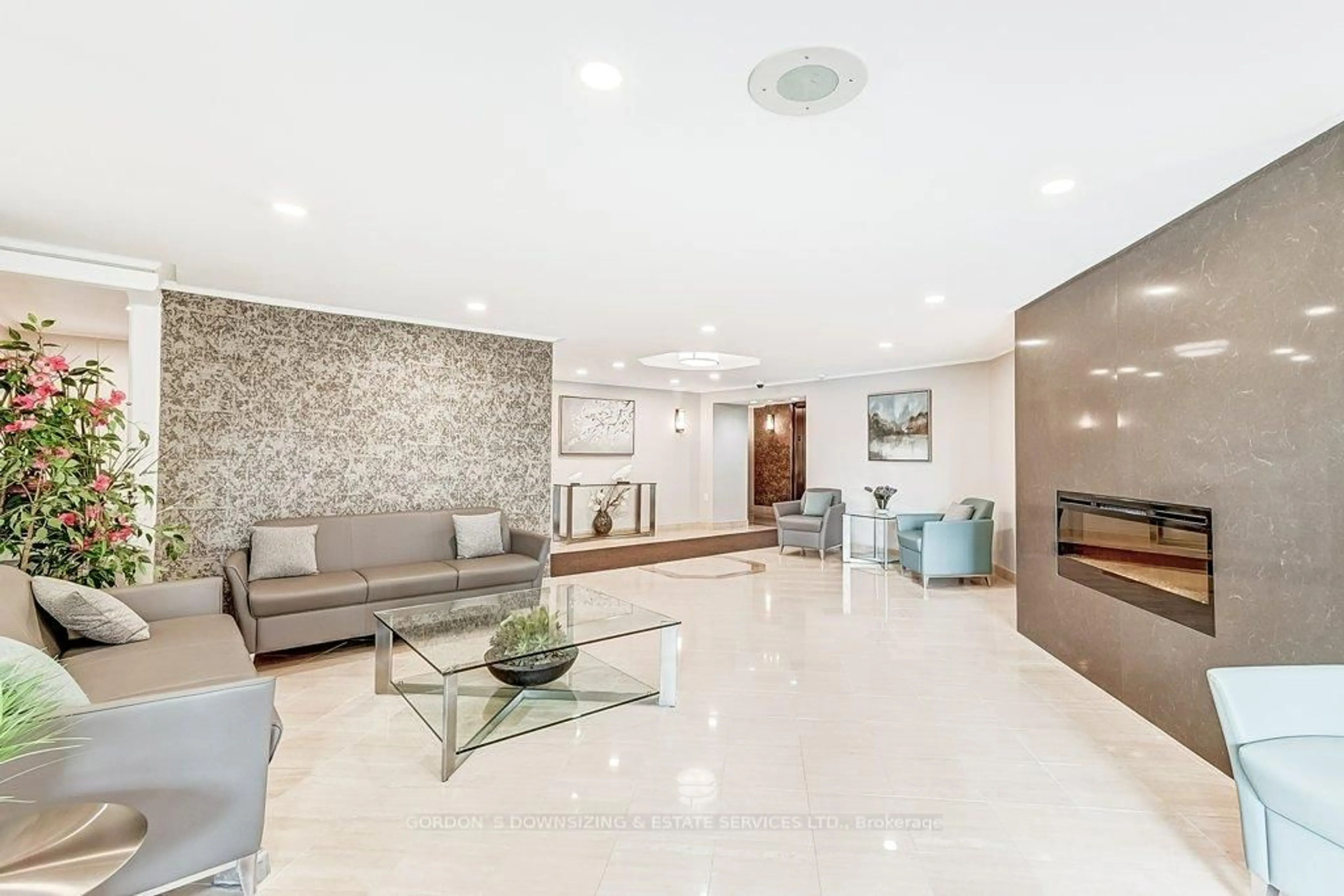 Lobby for 95 La Rose Ave #1008, Toronto Ontario M9P 3T2