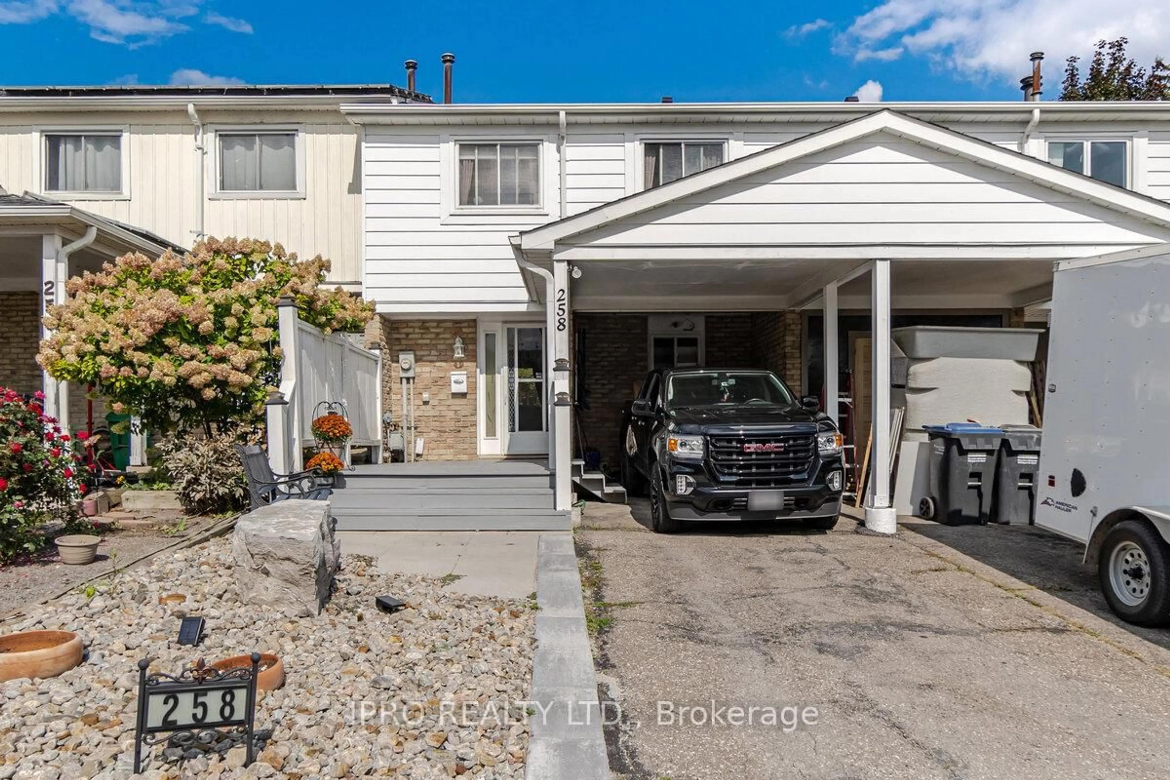 Unknown for 258 Royal Salisbury Way, Brampton Ontario L6V 3H4