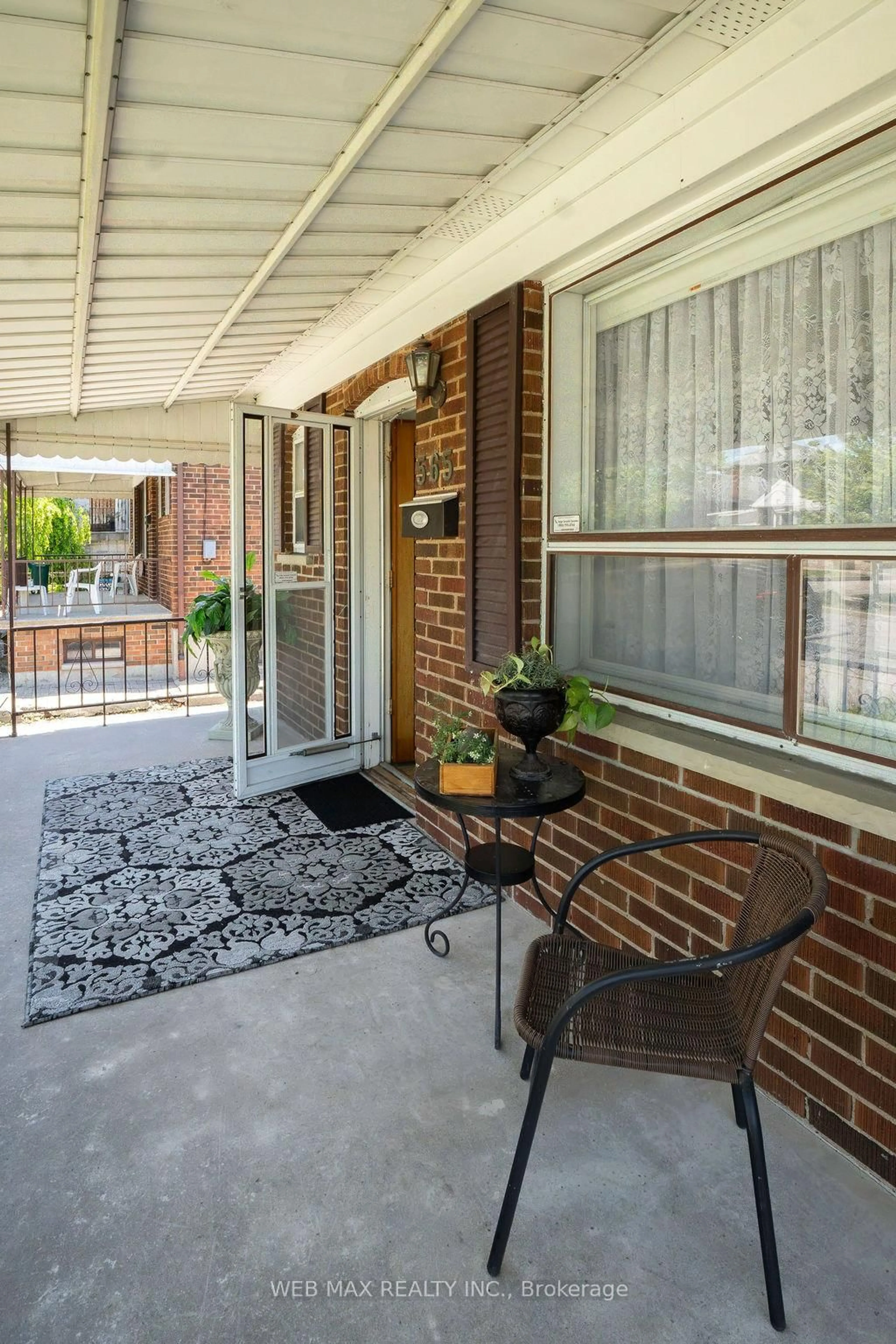 Home with brick exterior material, street for 565 Glen Park Ave, Toronto Ontario M6B 2G4