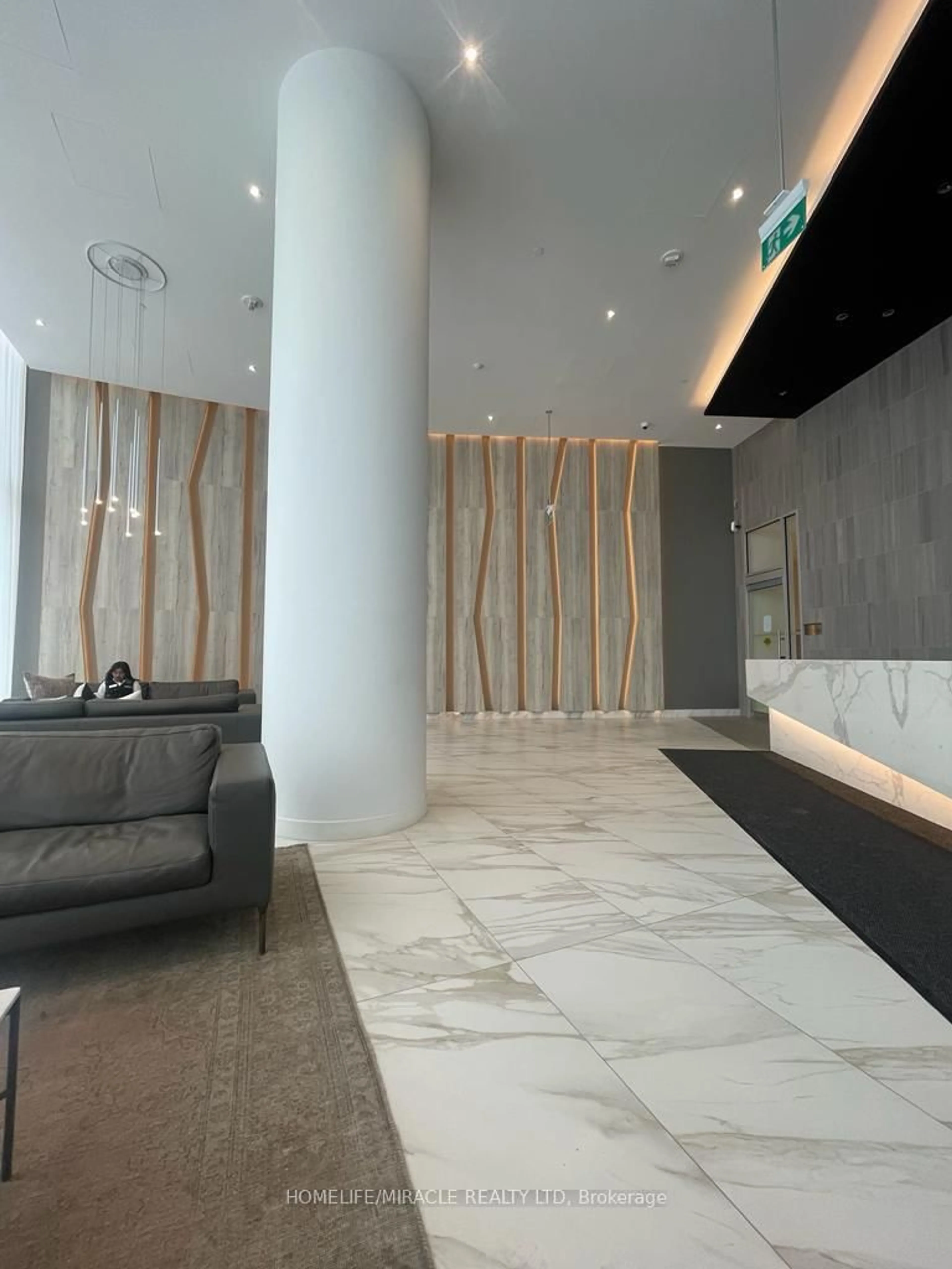 Lobby for 3883 Quartz Rd #2311, Mississauga Ontario L5B 0M4