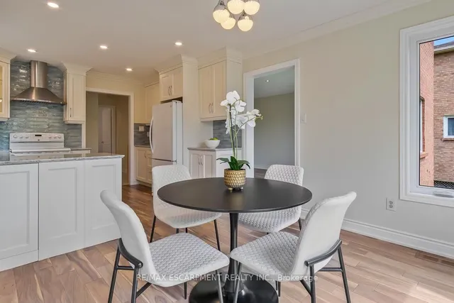 Additional property image - 2712 Ashridge Pl