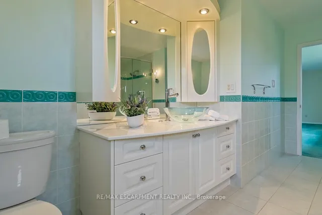 Additional property image - 2712 Ashridge Pl