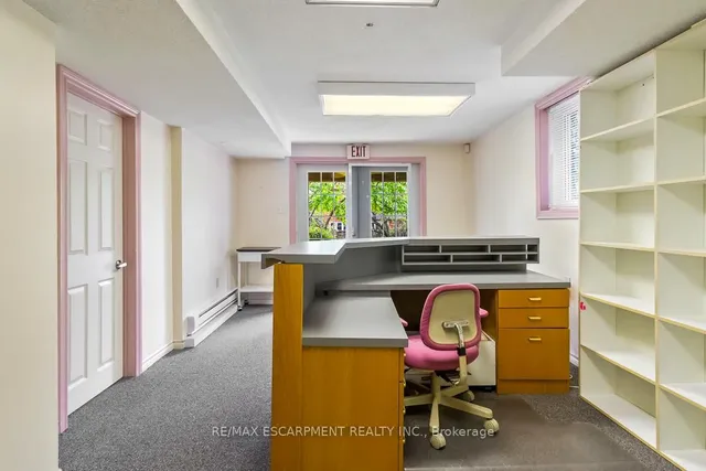 Additional property image - 2712 Ashridge Pl