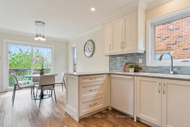 Additional property image - 2712 Ashridge Pl