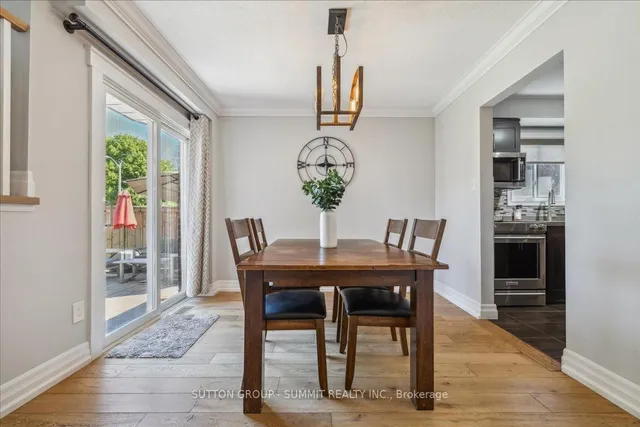 Additional property image - 2229 Silverbirch Crt