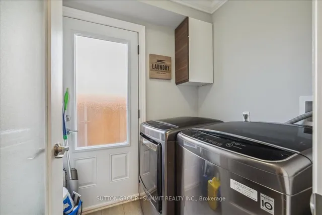 Additional property image - 2229 Silverbirch Crt