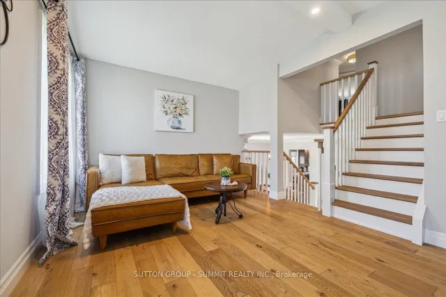 Additional property image - 2229 Silverbirch Crt
