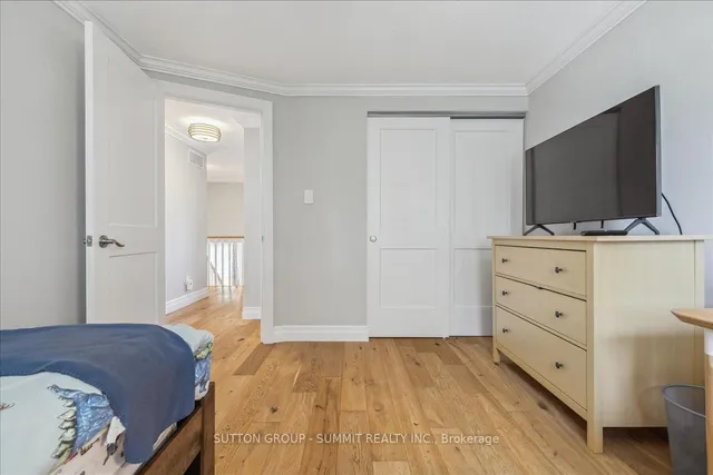Additional property image - 2229 Silverbirch Crt