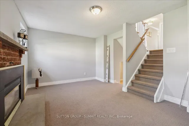 Additional property image - 2229 Silverbirch Crt