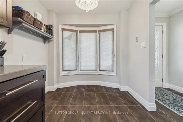 Additional property image - 2229 Silverbirch Crt