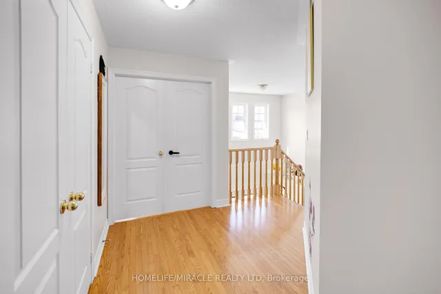 Additional property image - 25 Openbay Gdns