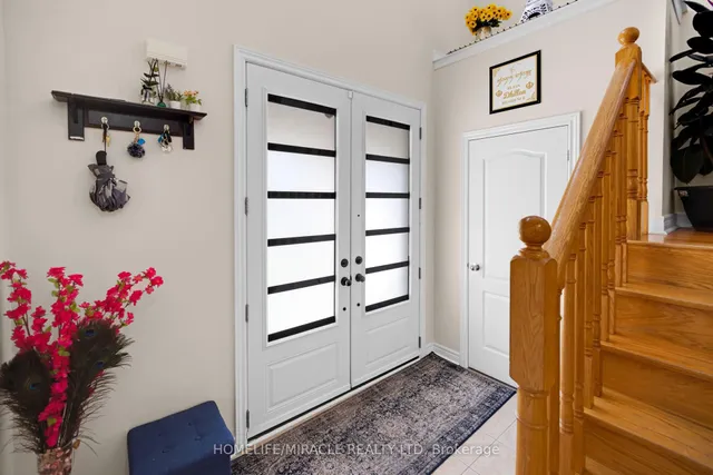 Additional property image - 25 Openbay Gdns