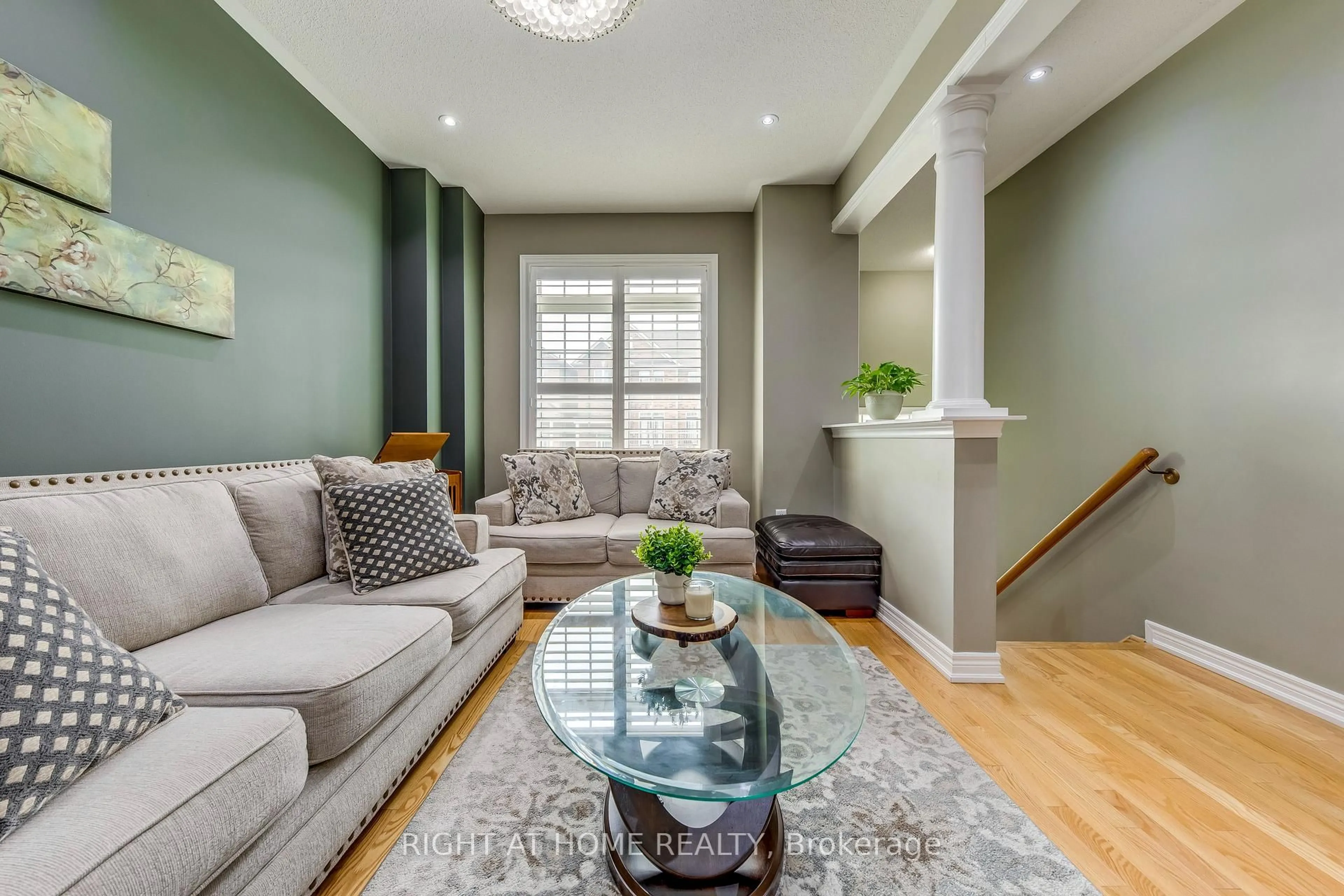 Living room with furniture, unknown for 24 Lou Pomanti St, Toronto Ontario M9M 0C2