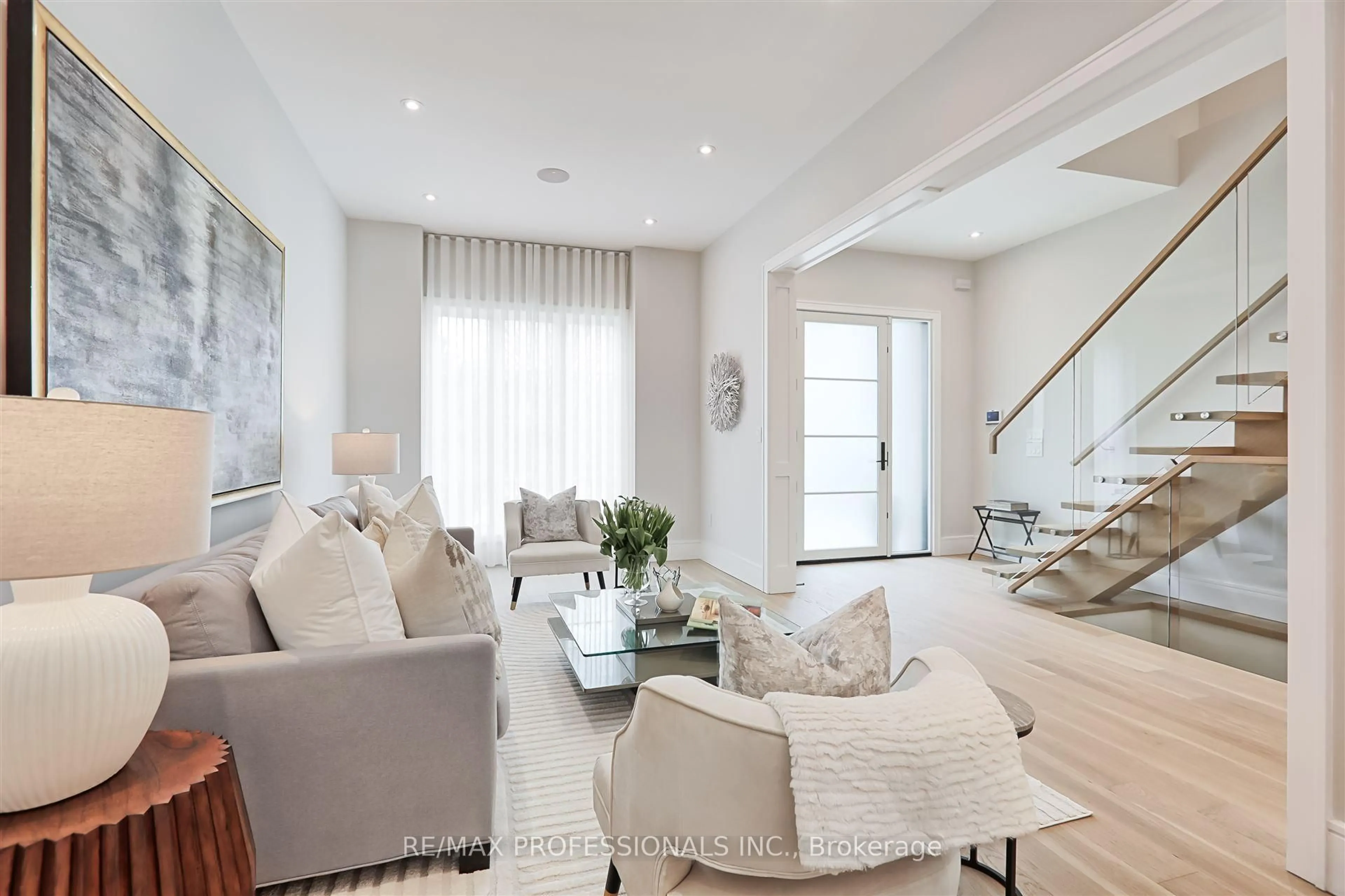 Living room with furniture, unknown for 466 Prince Edward Dr, Toronto Ontario M8X 2M3