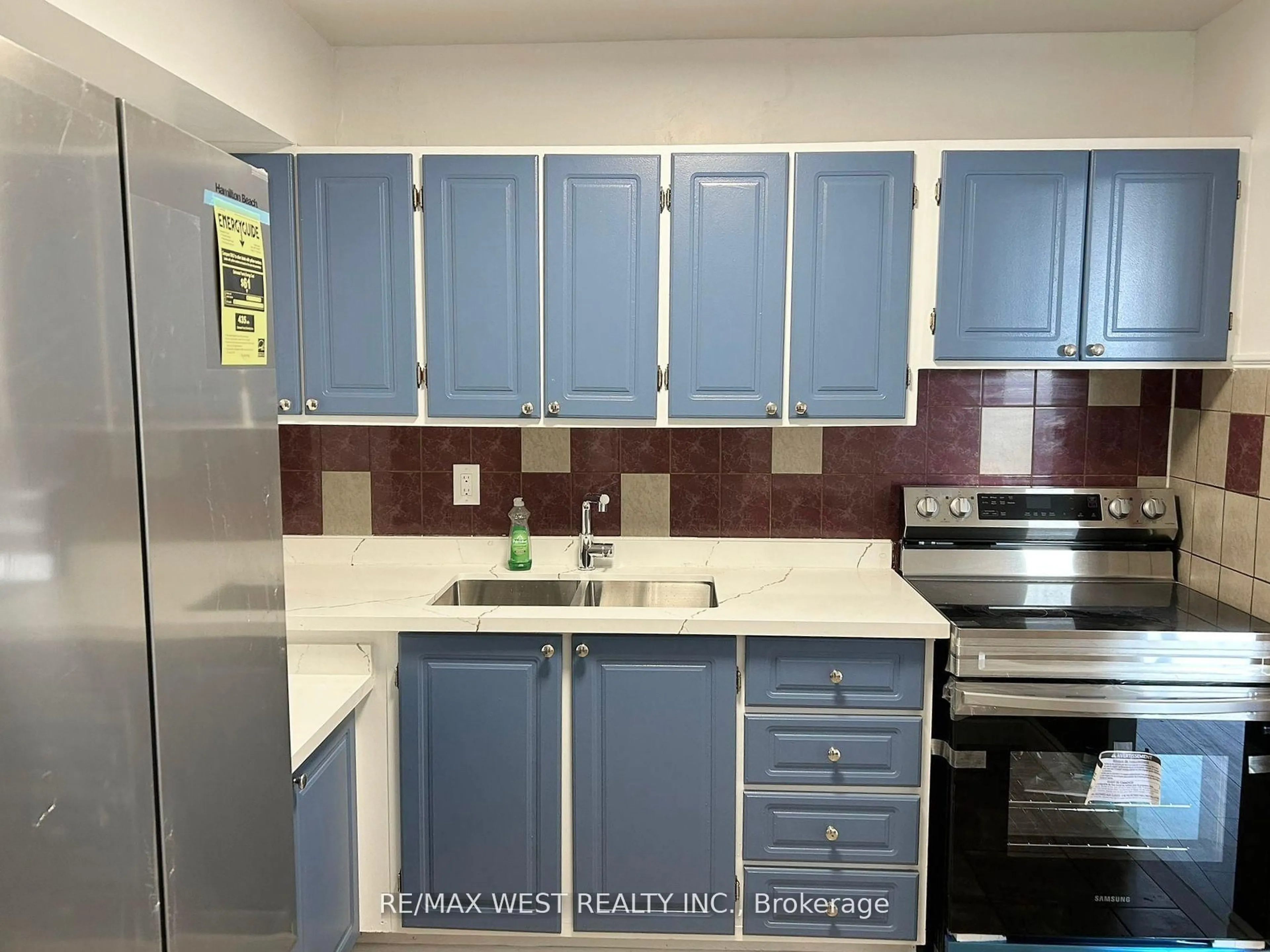 Standard kitchen, ceramic/tile floor for 330 Dixon Rd #306, Toronto Ontario M9R 1S9